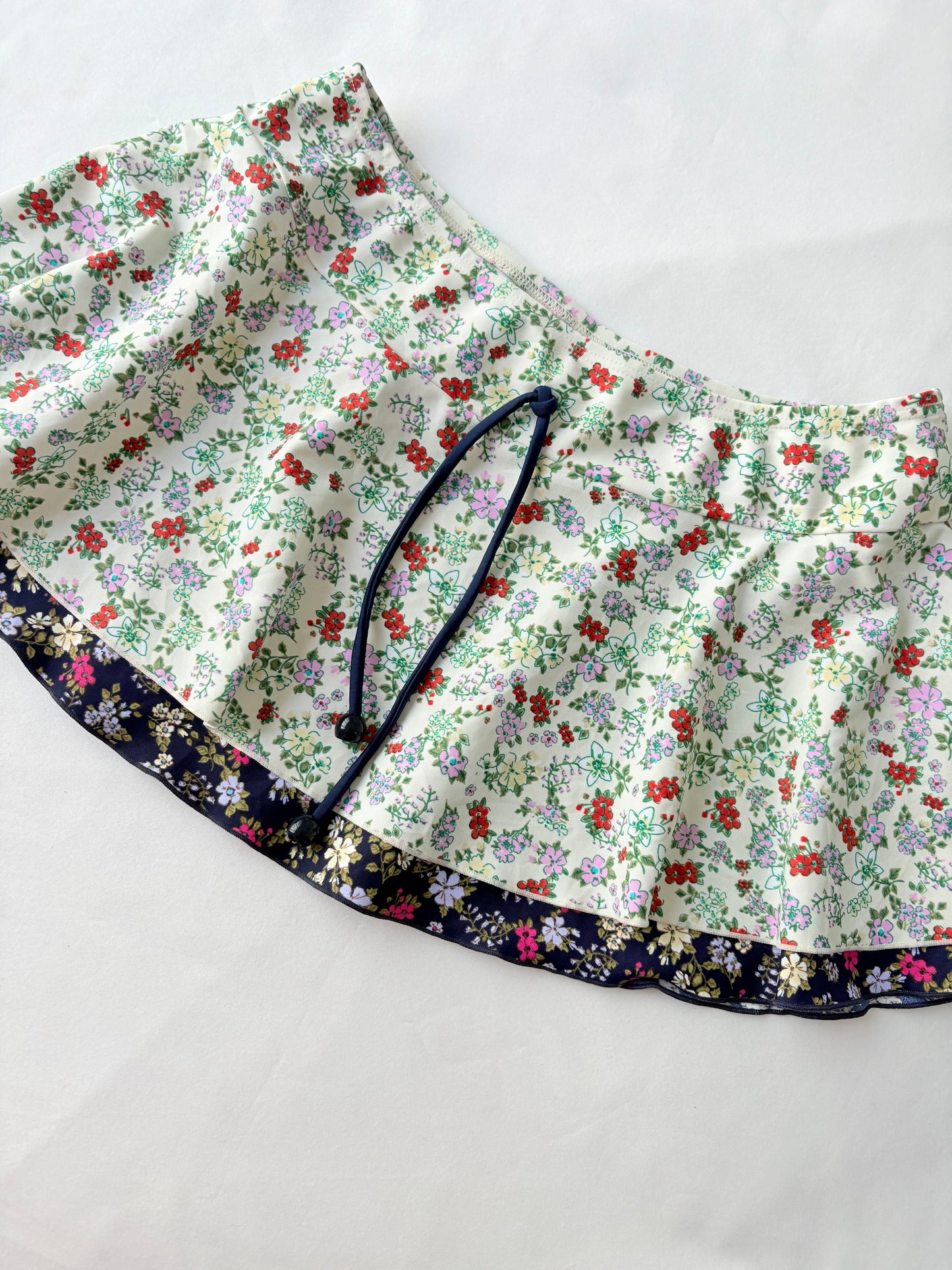 00’s Floral ruffle micro skirt | Size 8