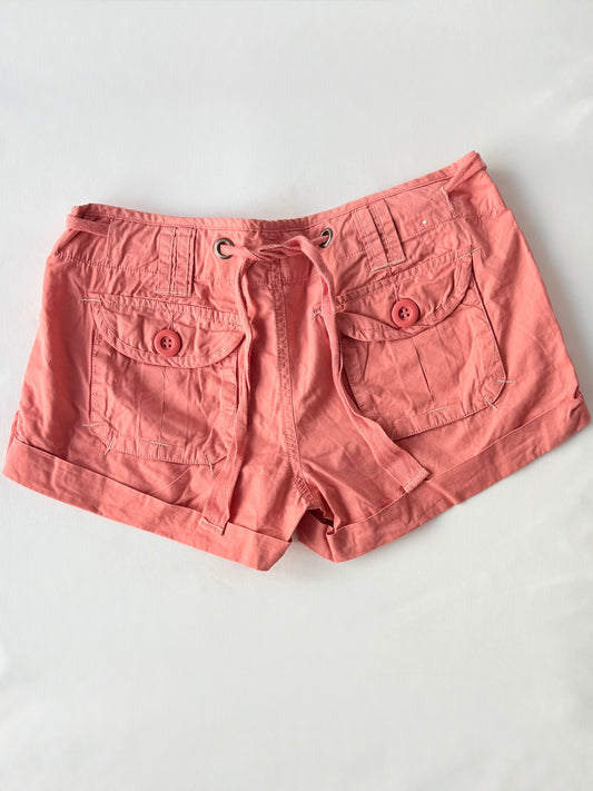 00’s Peach cargo tie shorts | Size 8