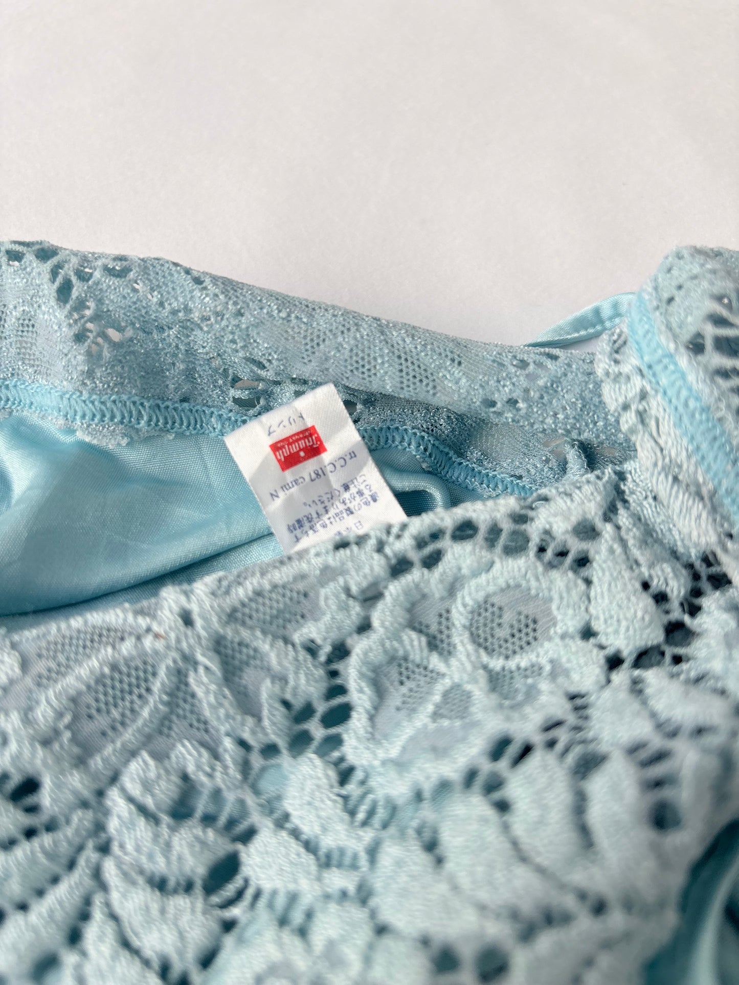 00’s Triumph baby blue cami | Size 12