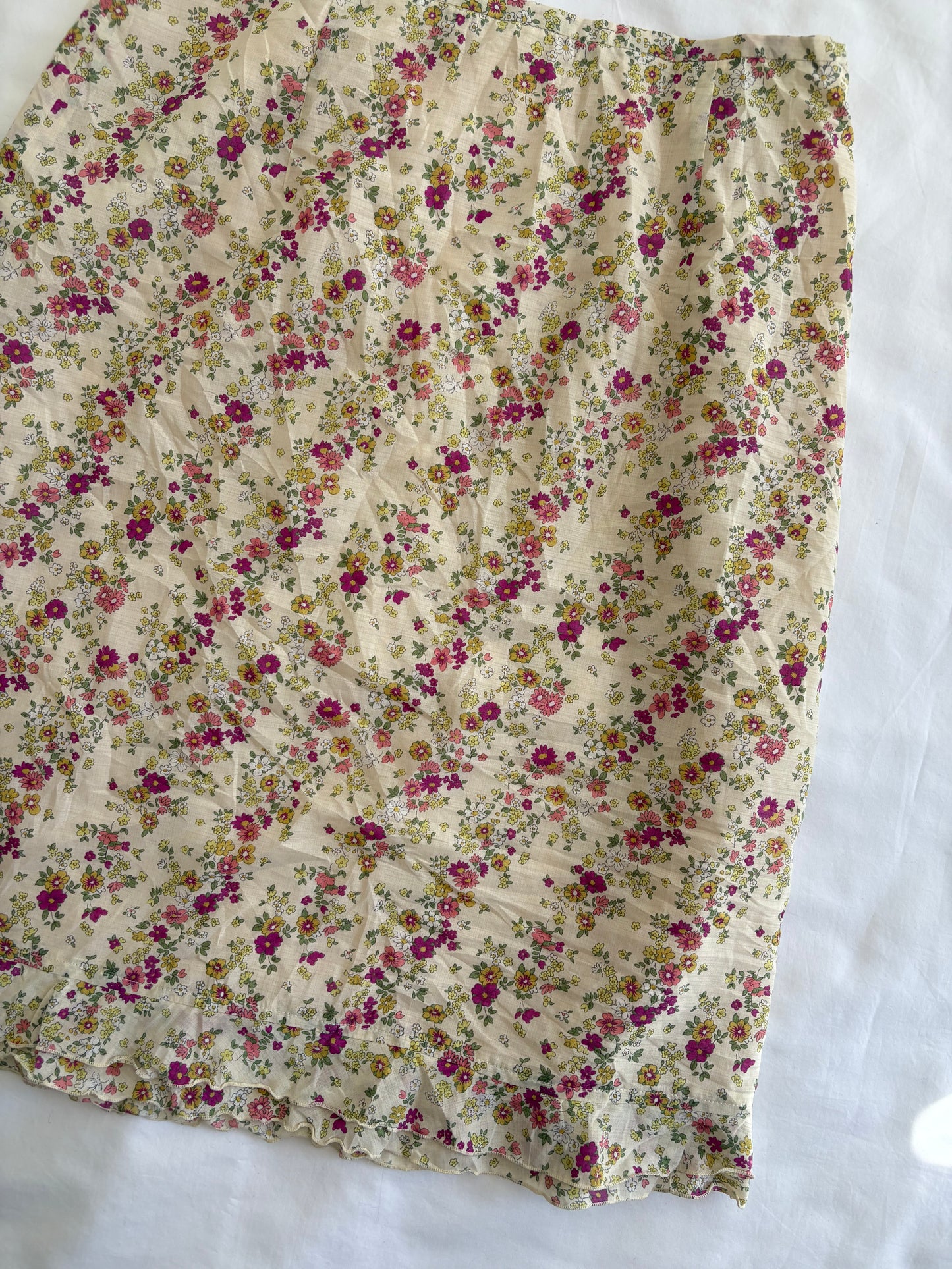 00’s Floral midi skirt | Size 6