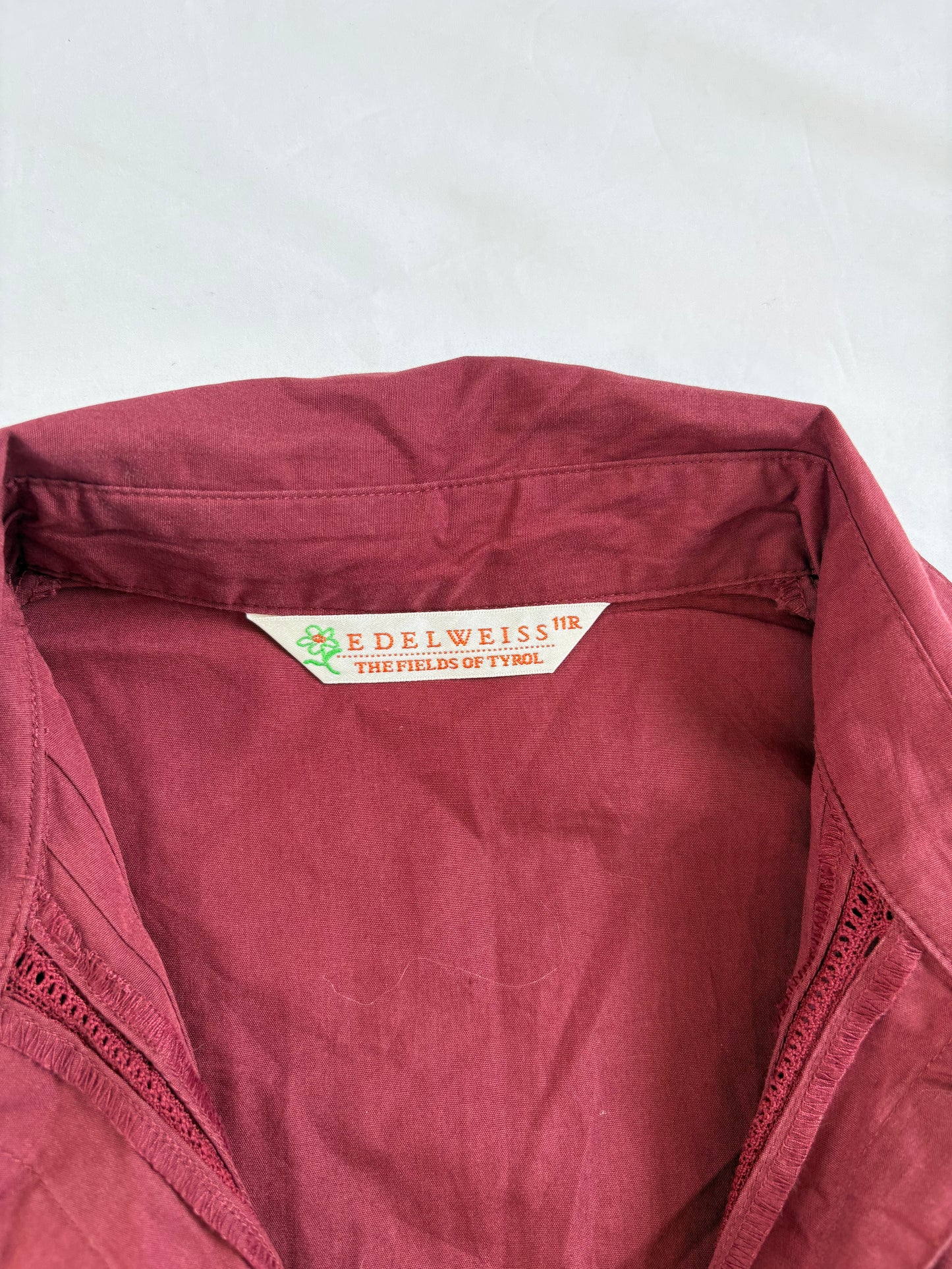 00’s Maroon cinched shirt | Size 10