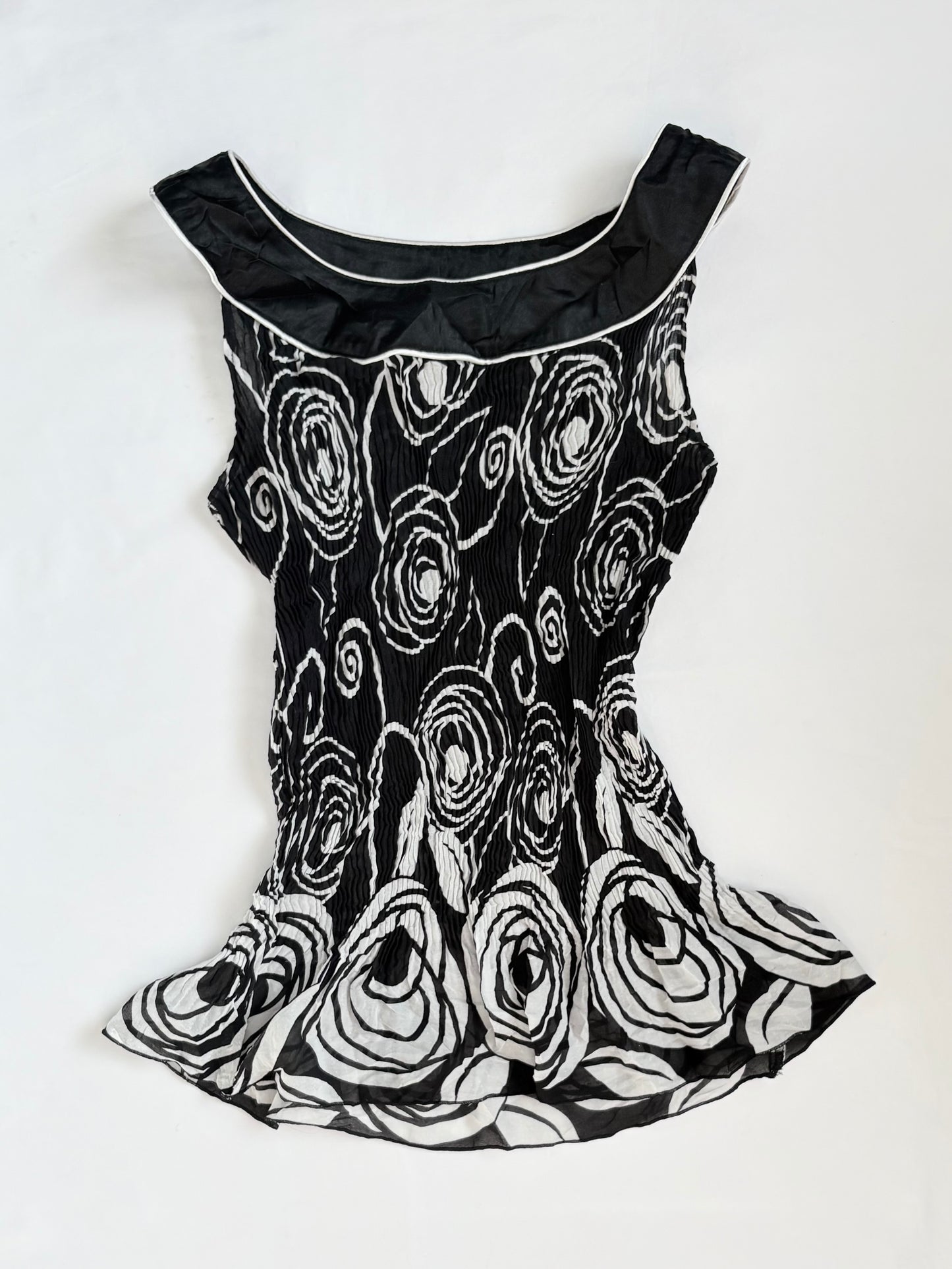 00’s Boat neck crinkle top | Size 8