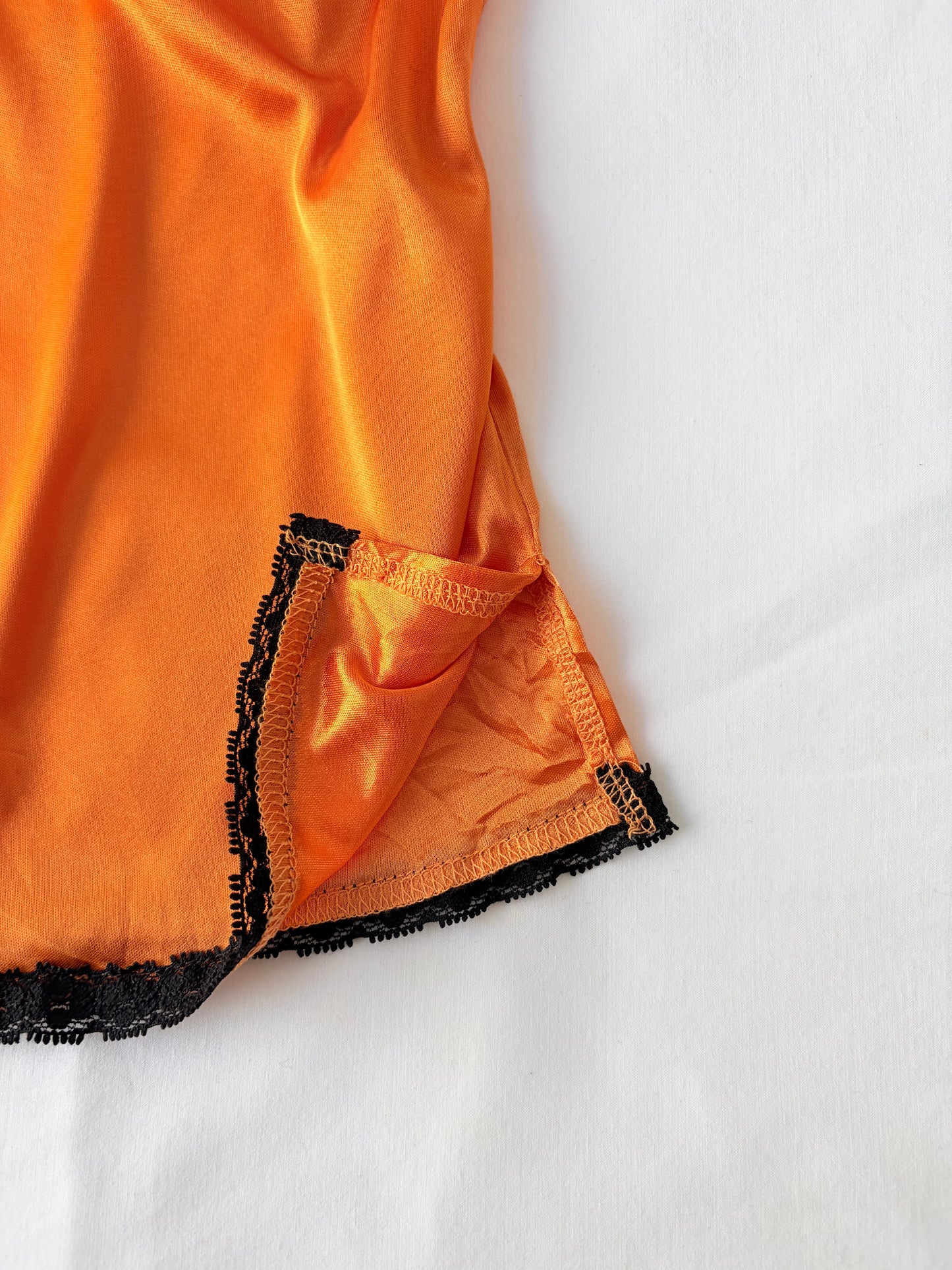 00’s Ruched orange lace cami | Size 8