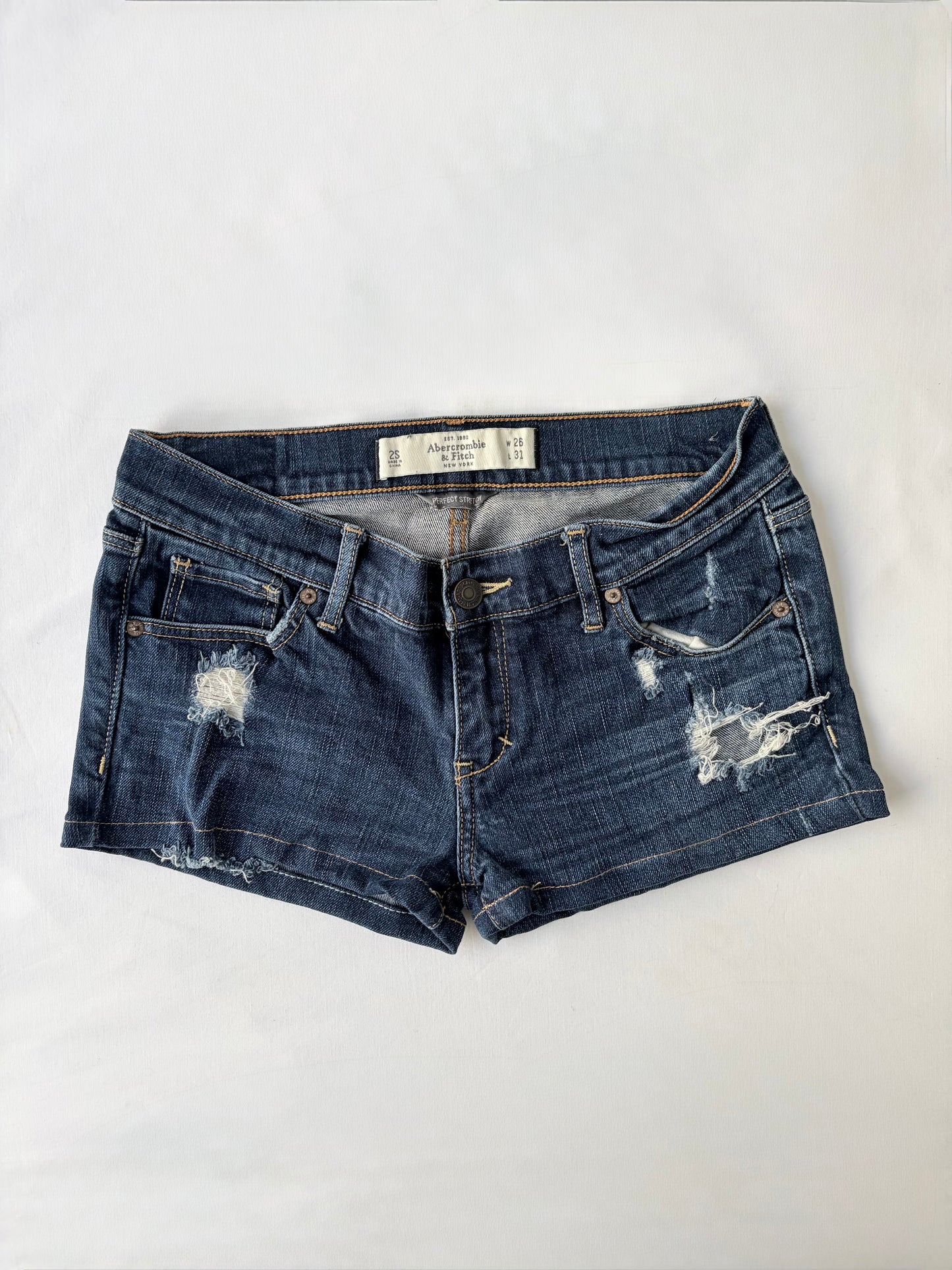 00’s Abercrombie and Fitch denim shorts | Size 8