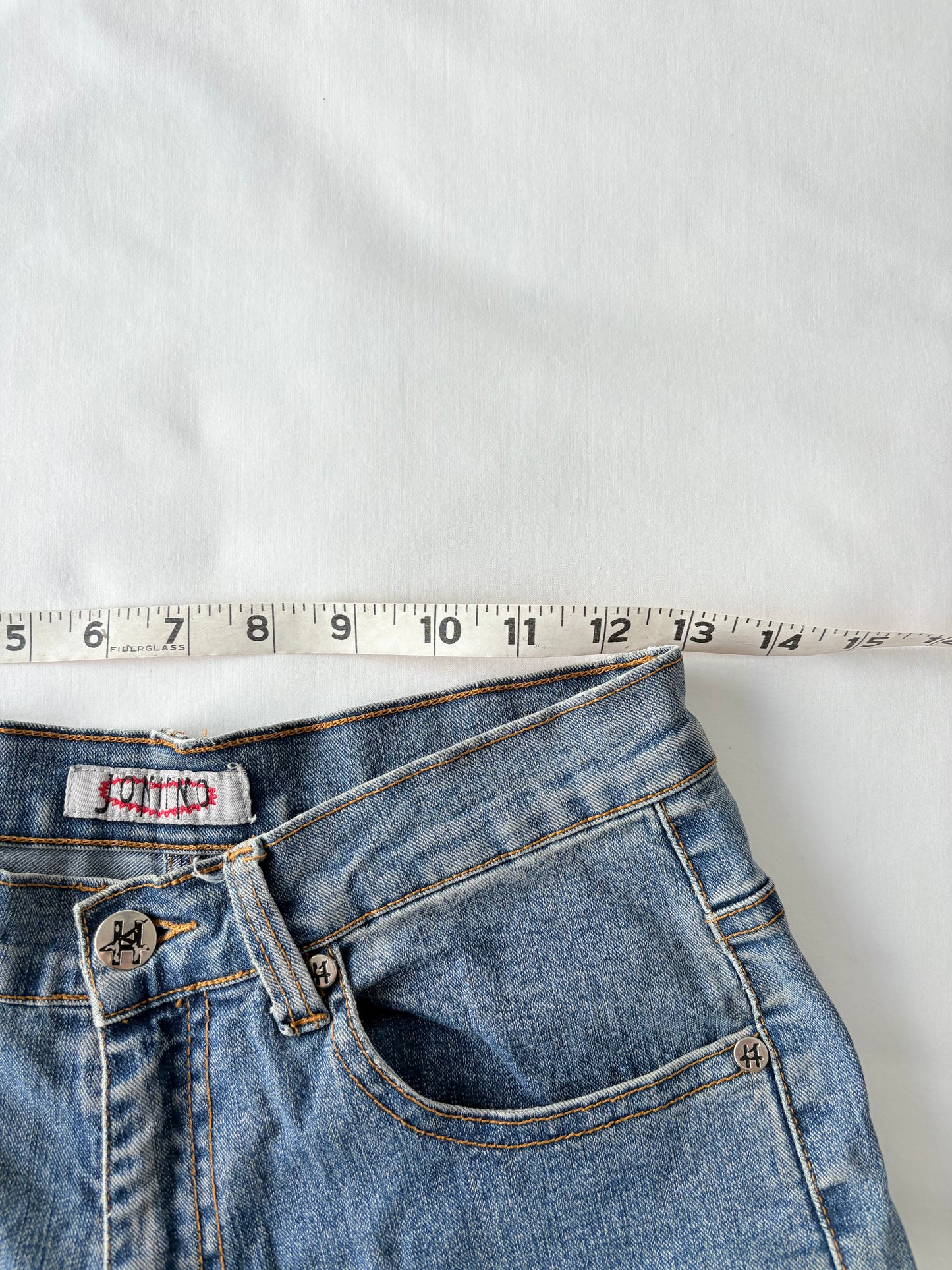 00’s Floral flared embroidered jeans | Size 8