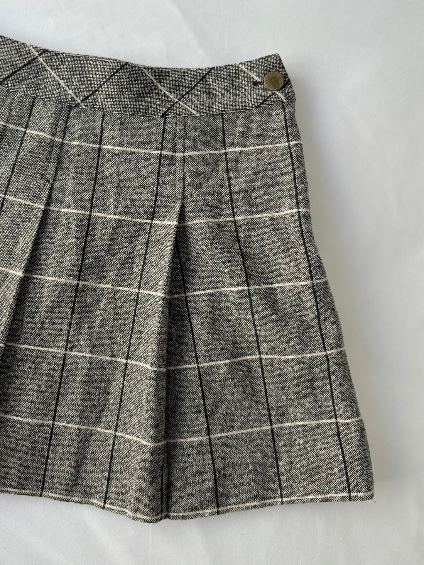 00’s H2O plaid mini skirt | Size 8