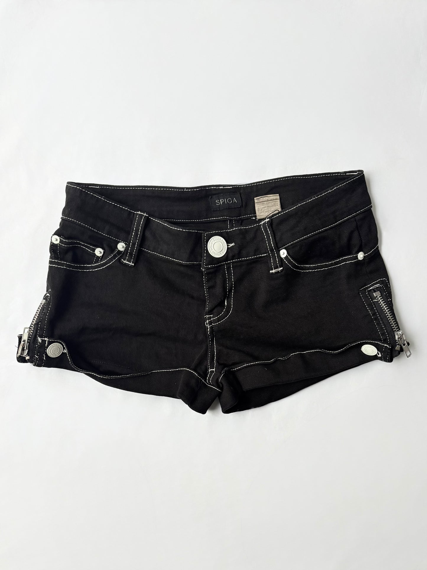 00’s Spica low rise black shorts | Size 10