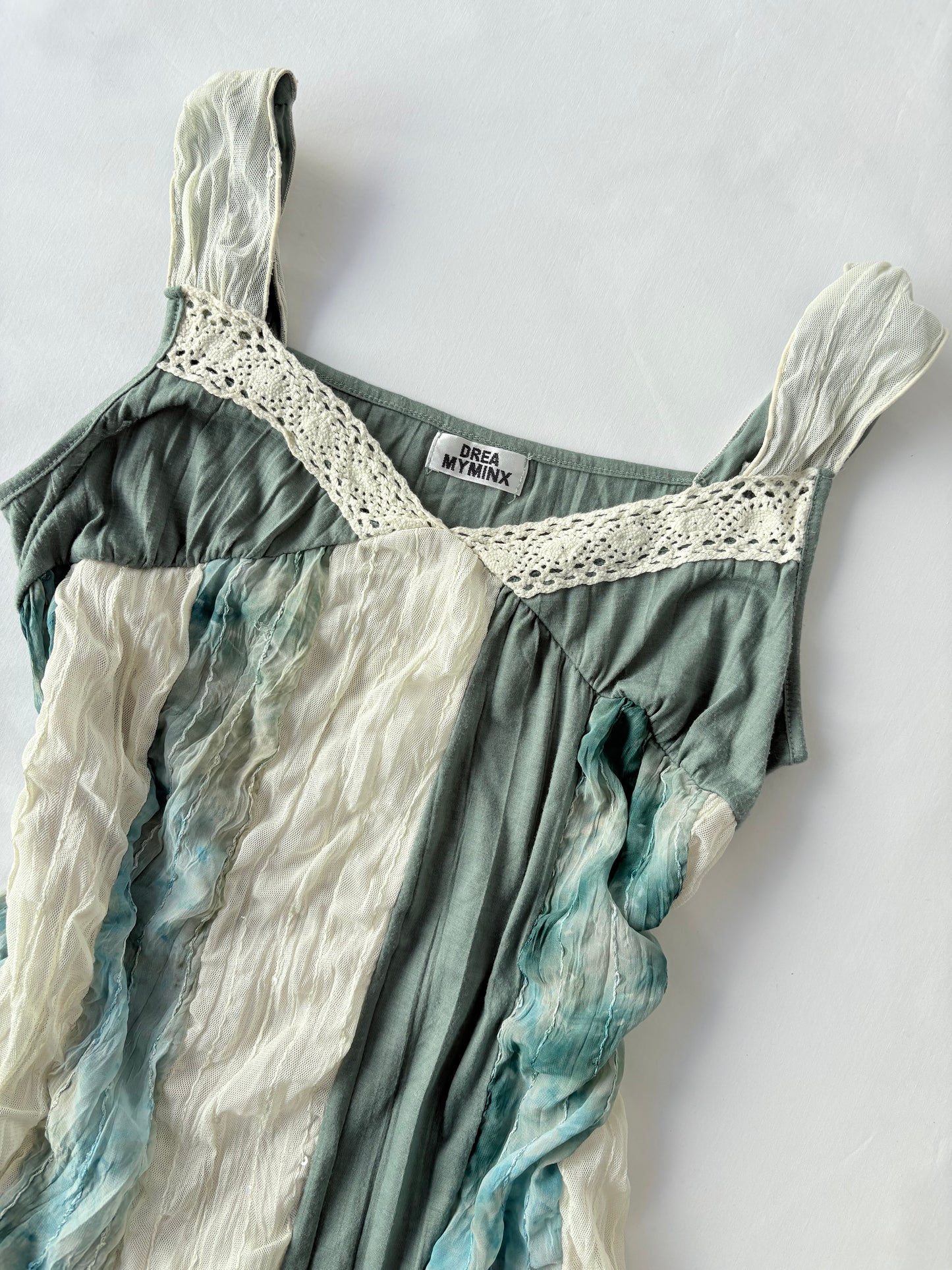 00’s Drea sage green top | Size 12