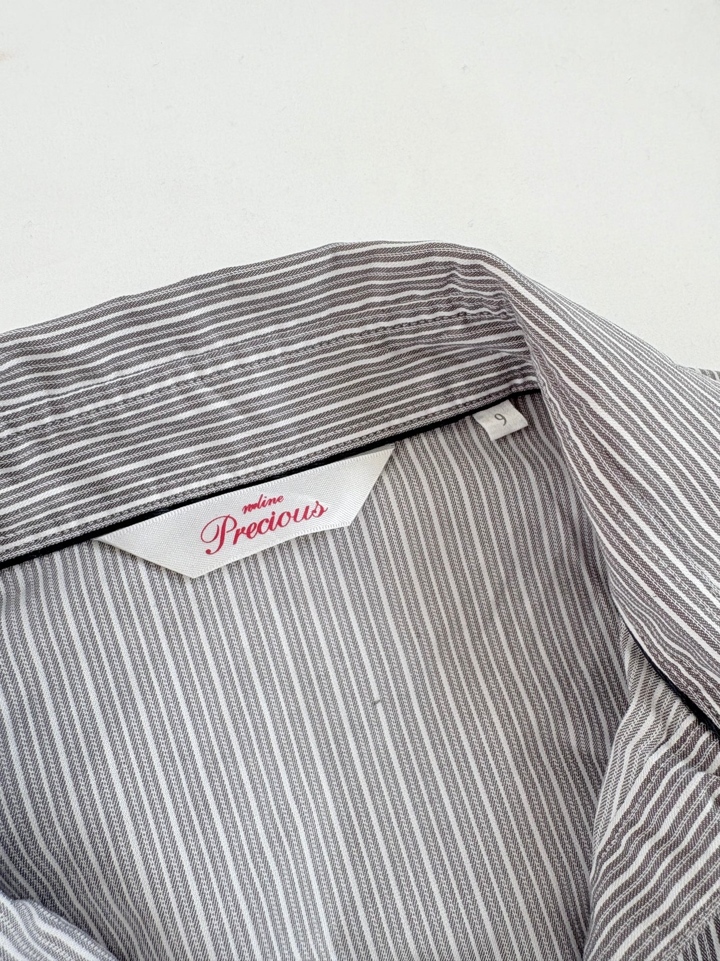 00’s Precious grey cinched shirt | Size 6