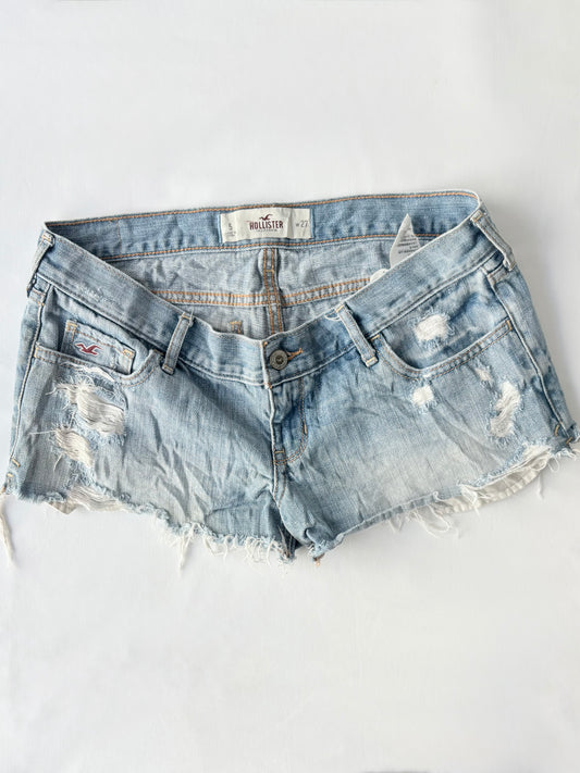 00’s Hollister distressed denim shorts | Size 12