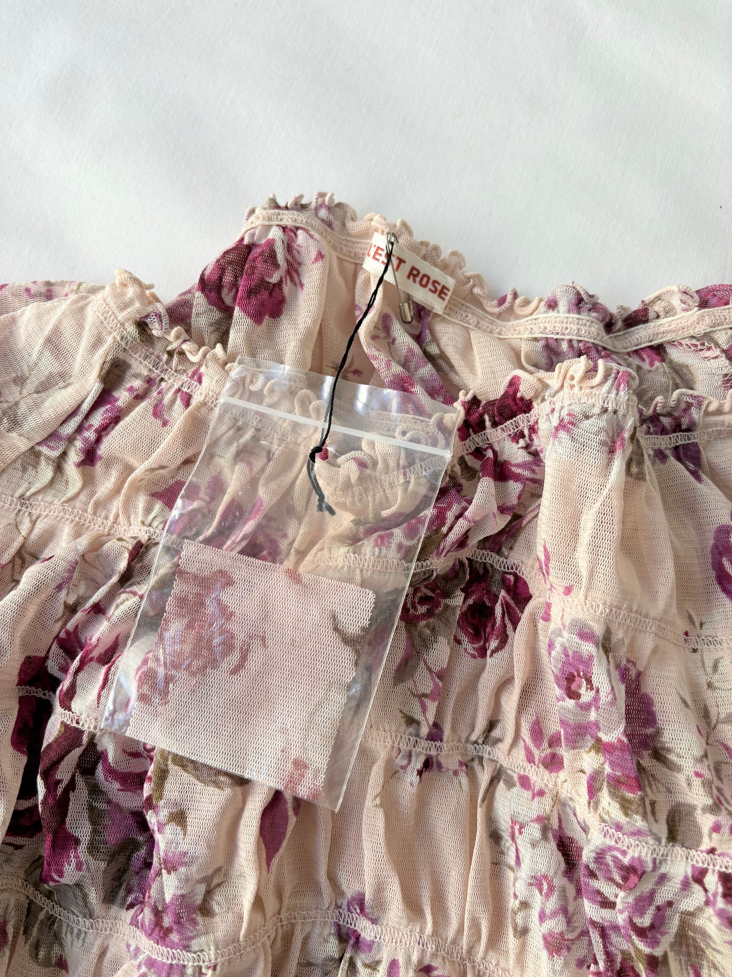 00’s L’est Rose shirred top | Size 10
