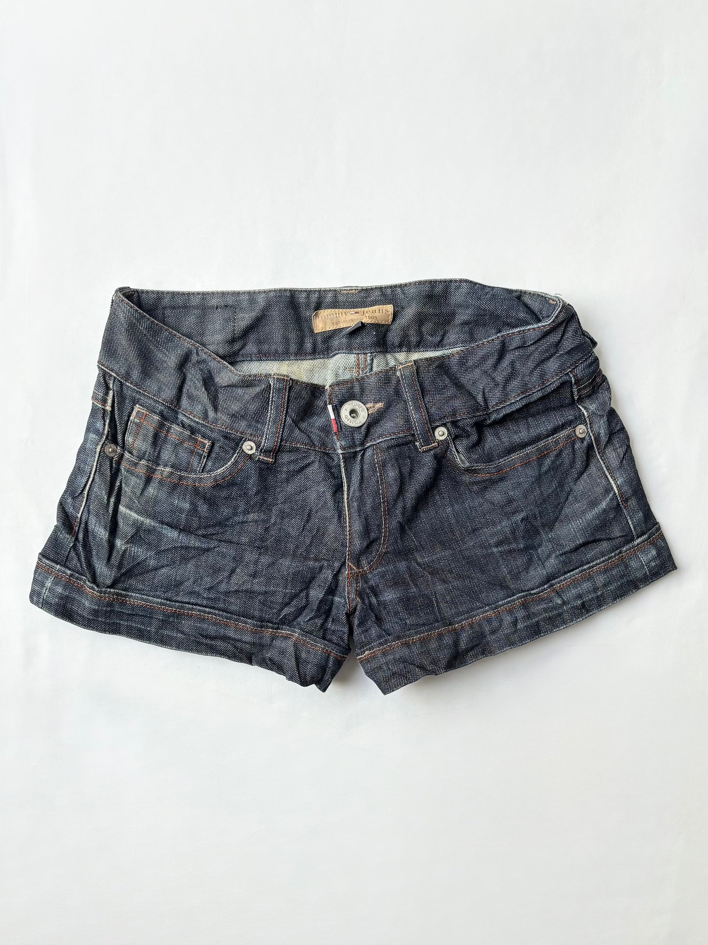 00’s Tommy Hilfiger low rise denim shorts | Size 8