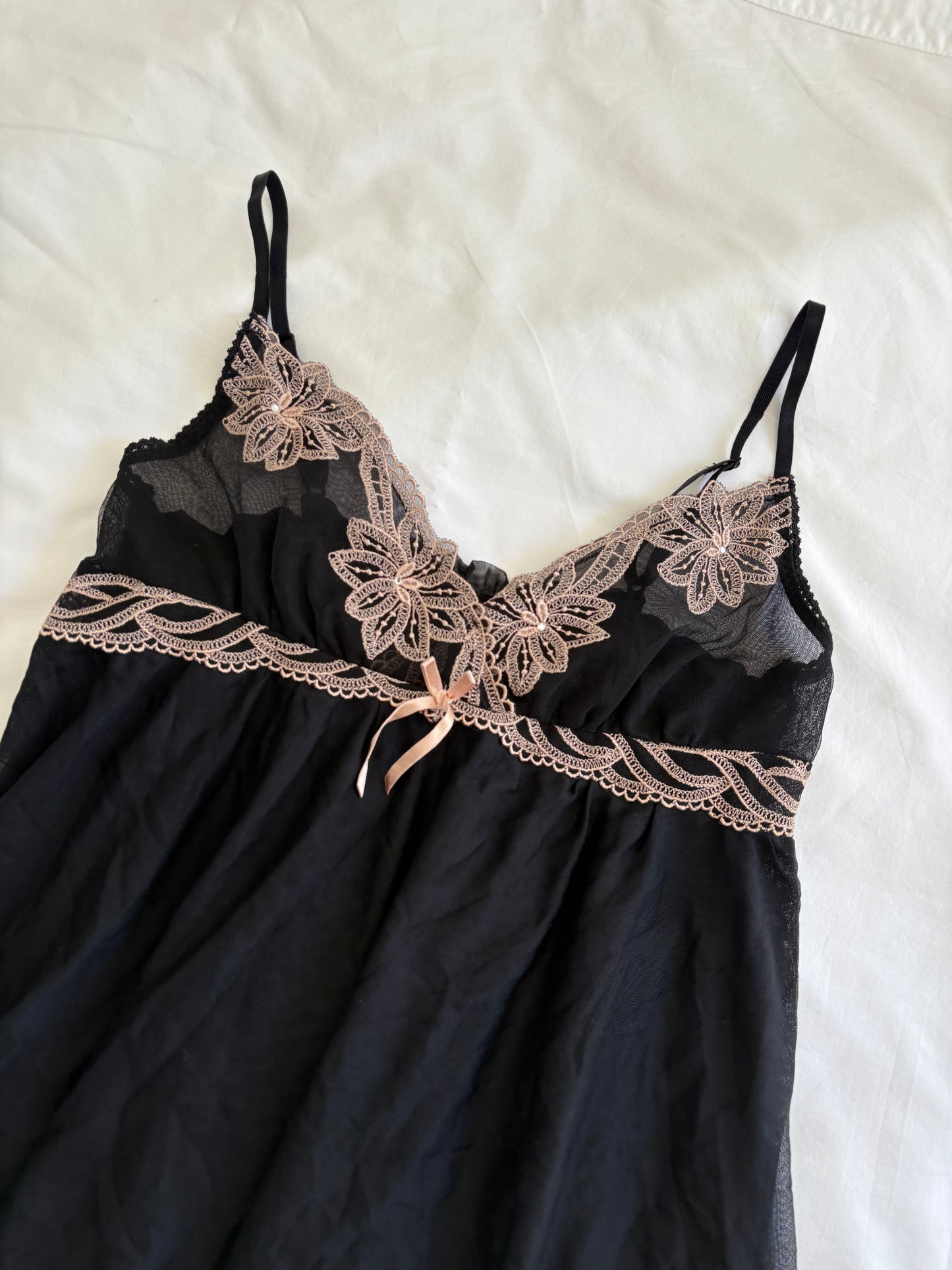 90’s Babydoll black slip | Size 10-12