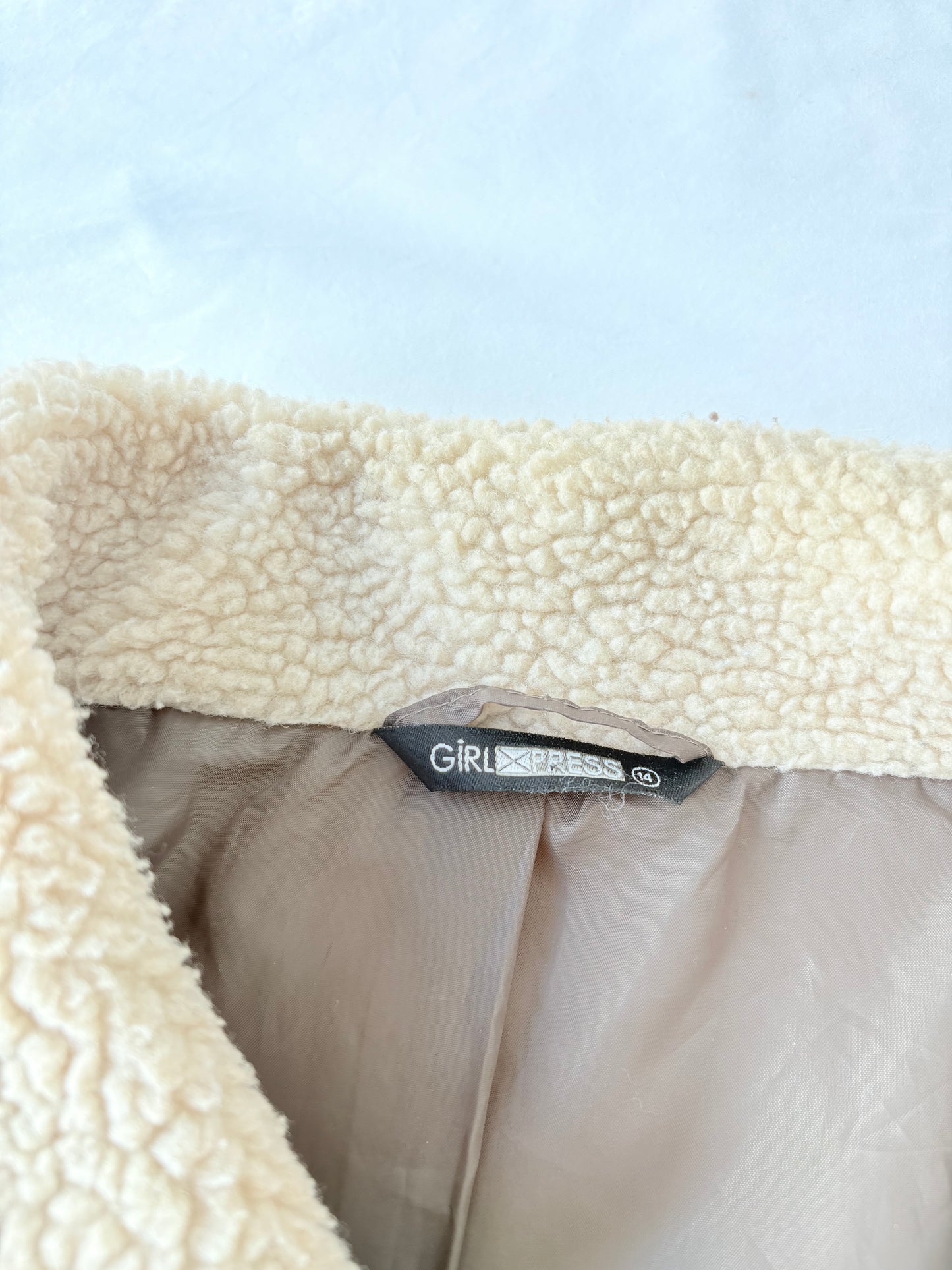 00’s Sherpa brown jacket | Size medium