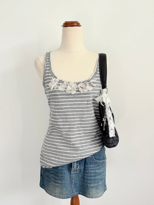 00’s Hollister grey striped tank | Size large
