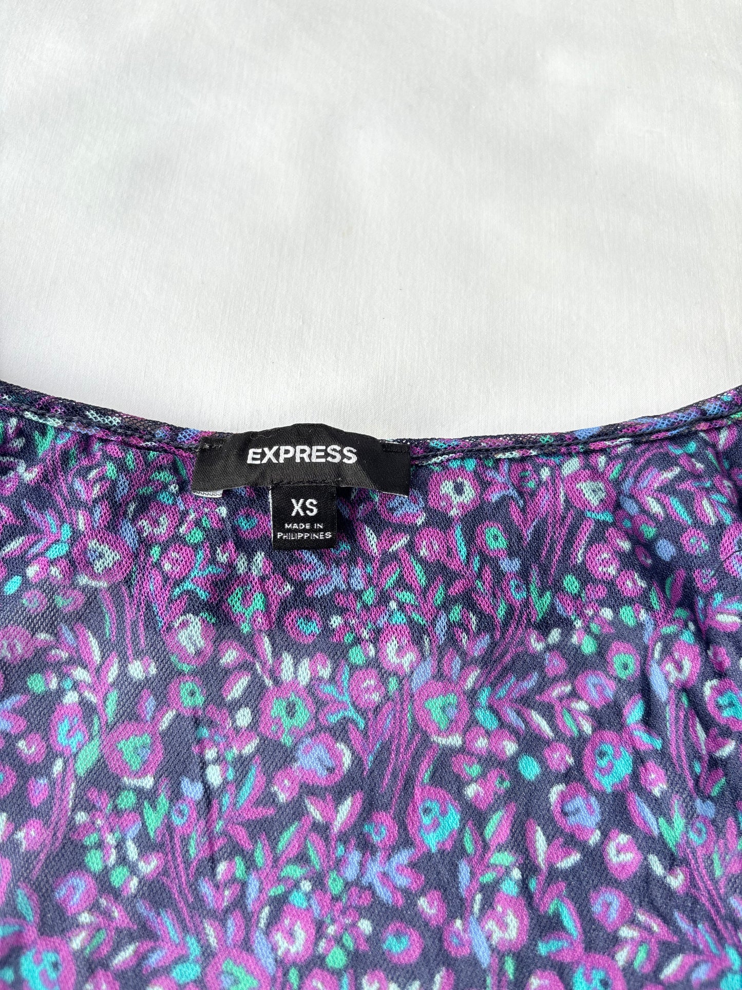 00’s Express tiered floral tank | Size XS