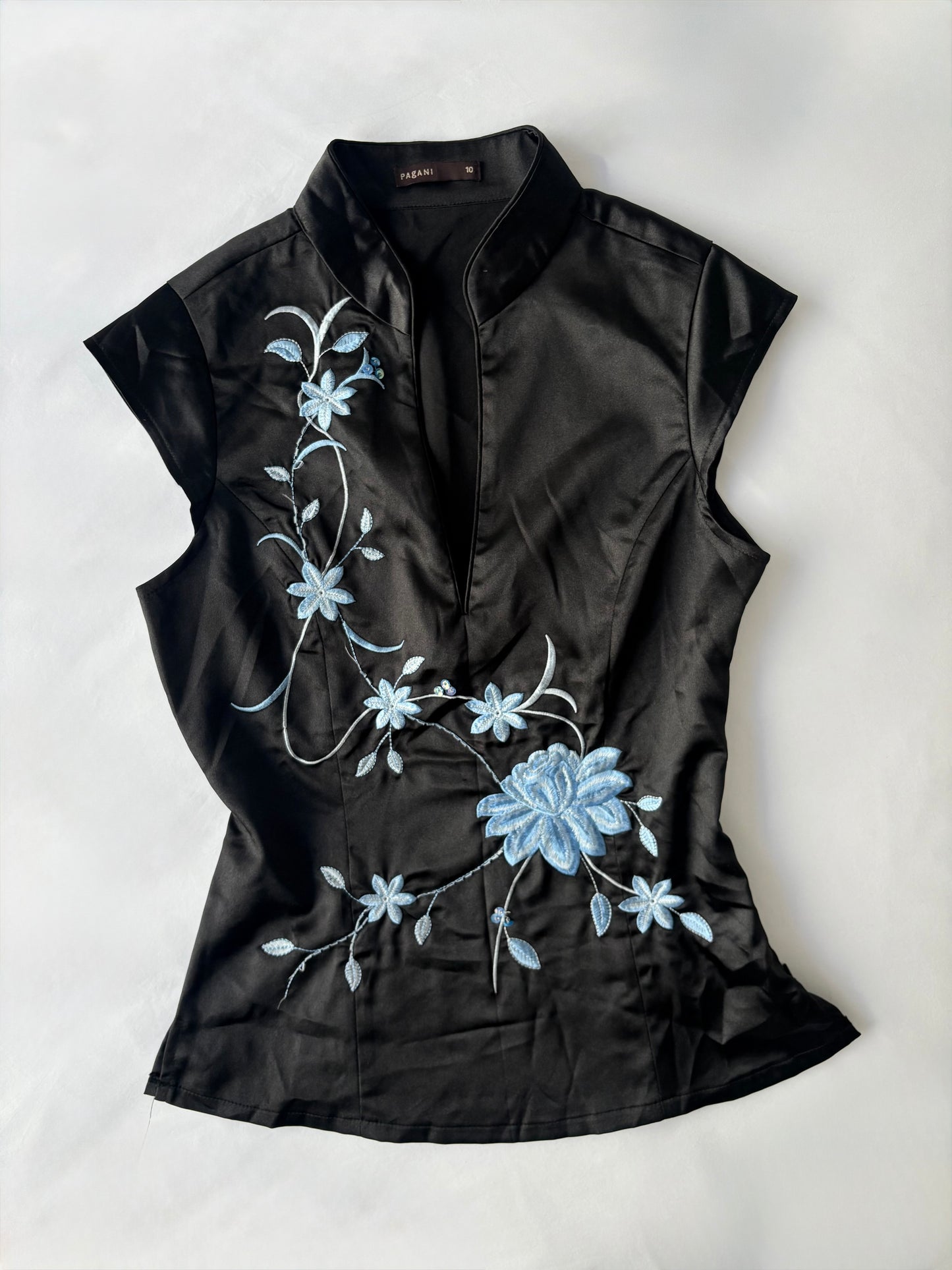 00’s Pagani embroidered Cheongsam top | Size 10