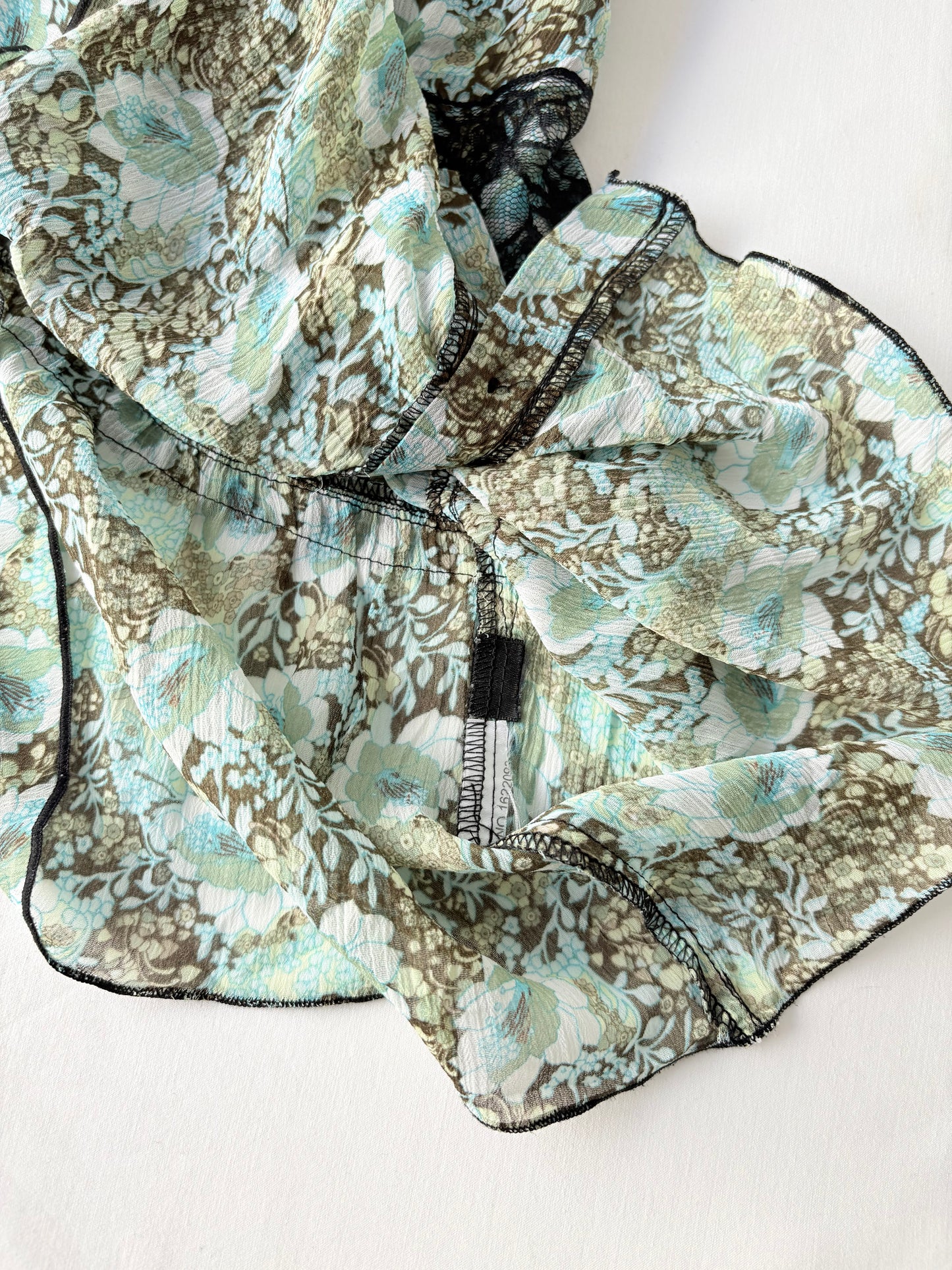 00’s Green tiered lace cami | Size 10