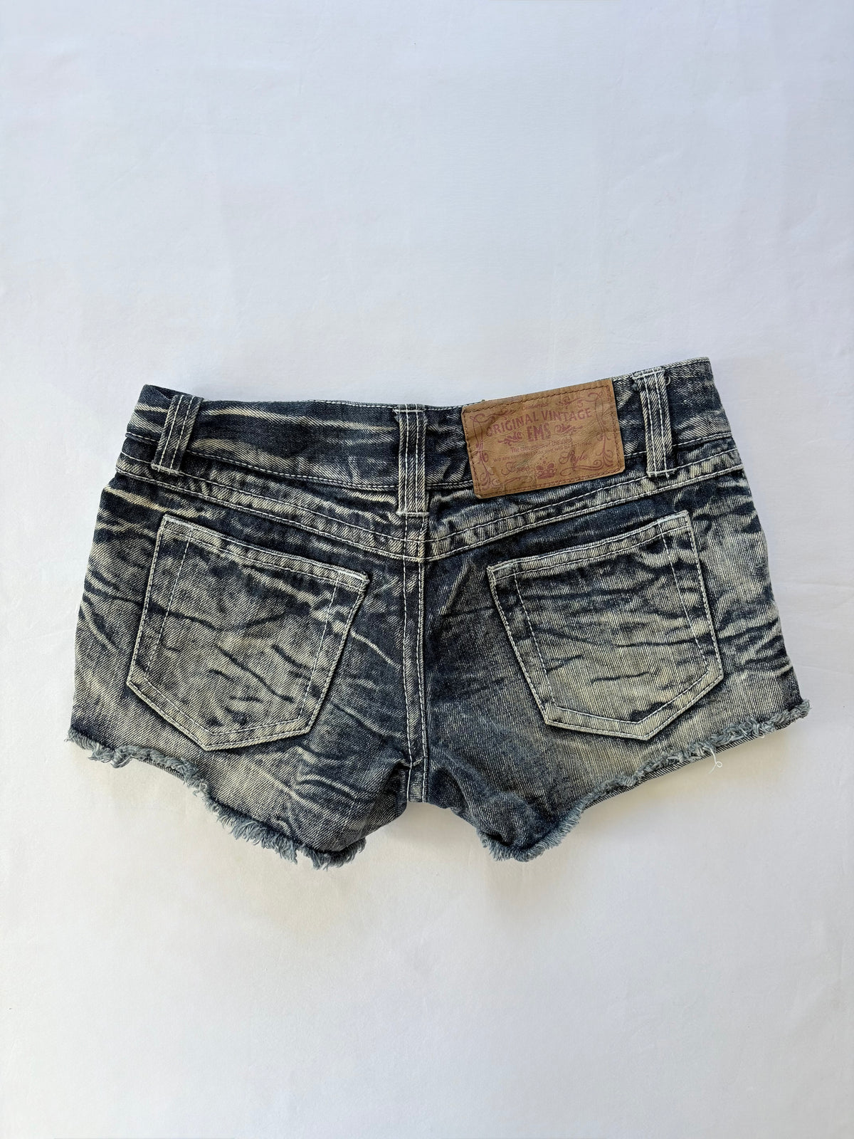 00’s EMS low rise denim shorts | Size 8