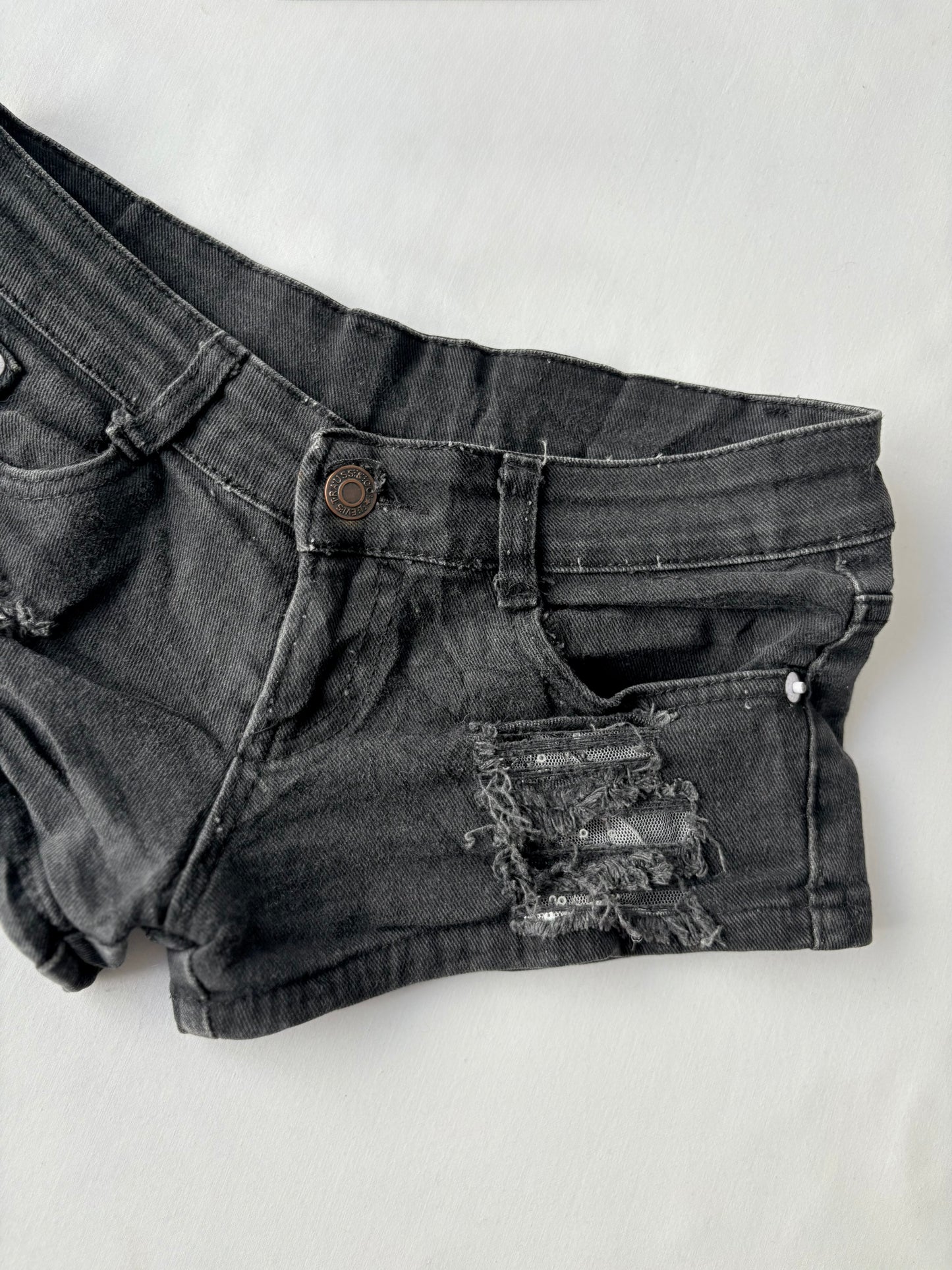 00’s Black micro low rise shorts | Size 6
