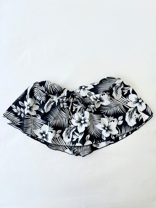 00’s Navy hibiscus skort | Size 8