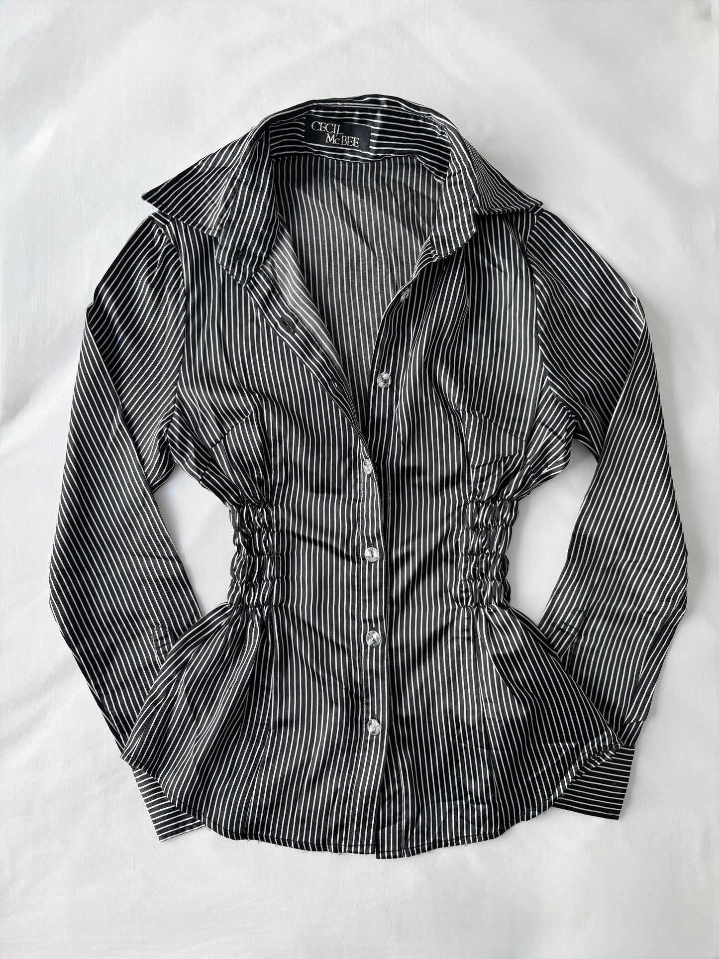 00’s Cecil McBee cinched shirt | Size 8