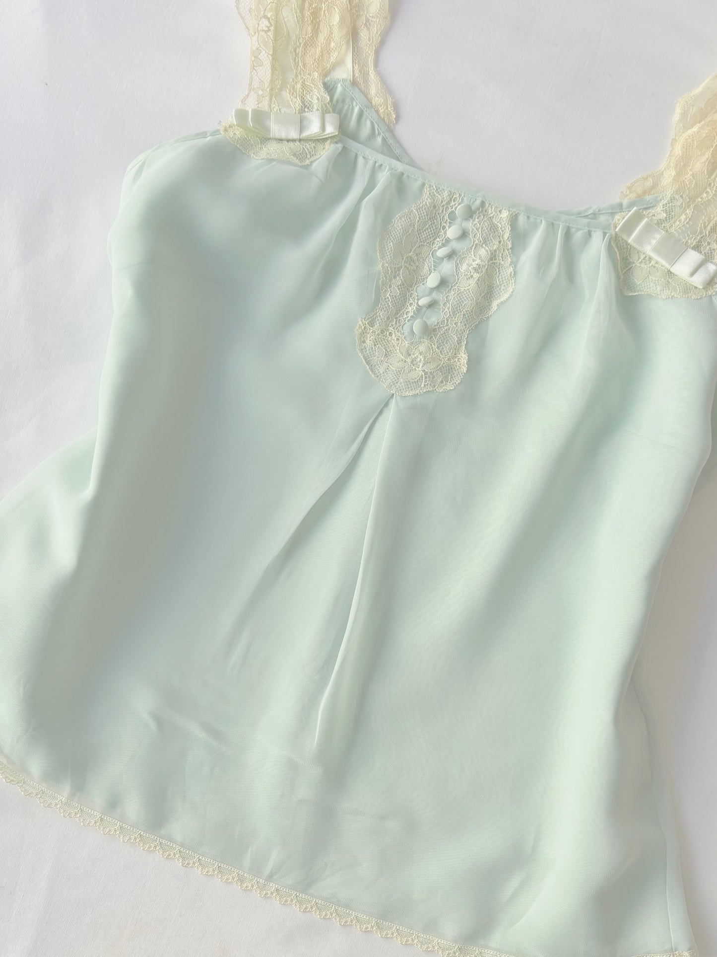 00’s Mint babydoll lace top | Size 8