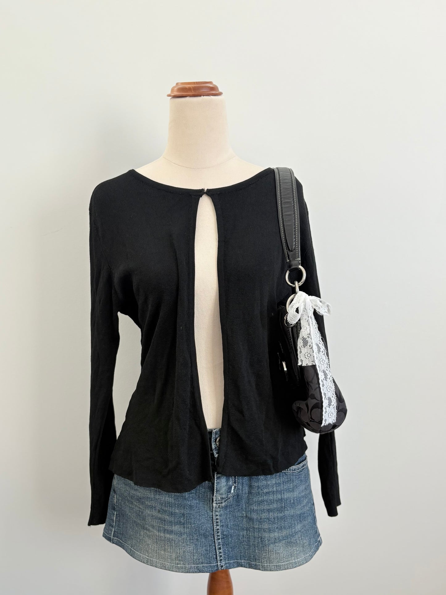 00’s Caroline Morgan split front top | Size M/L
