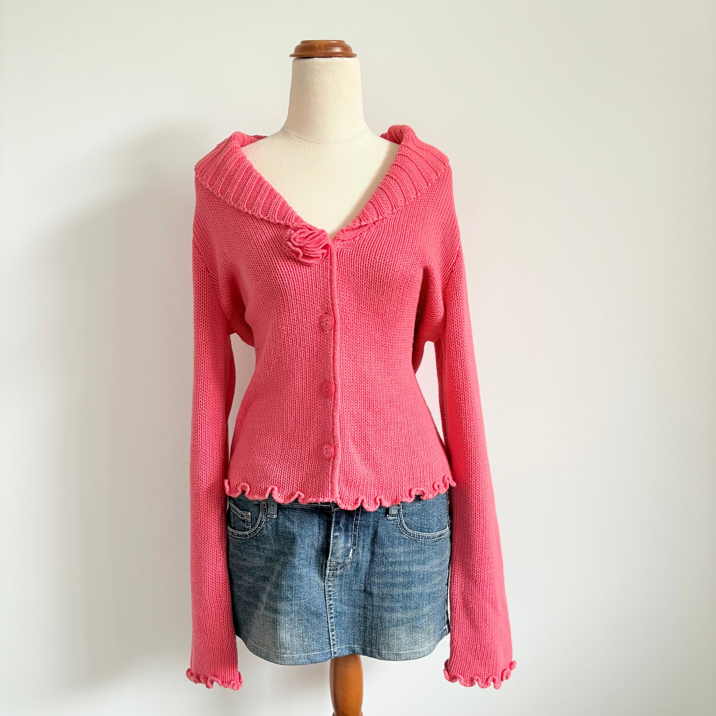 00’s Coral lettuce hem cardigan | Size large
