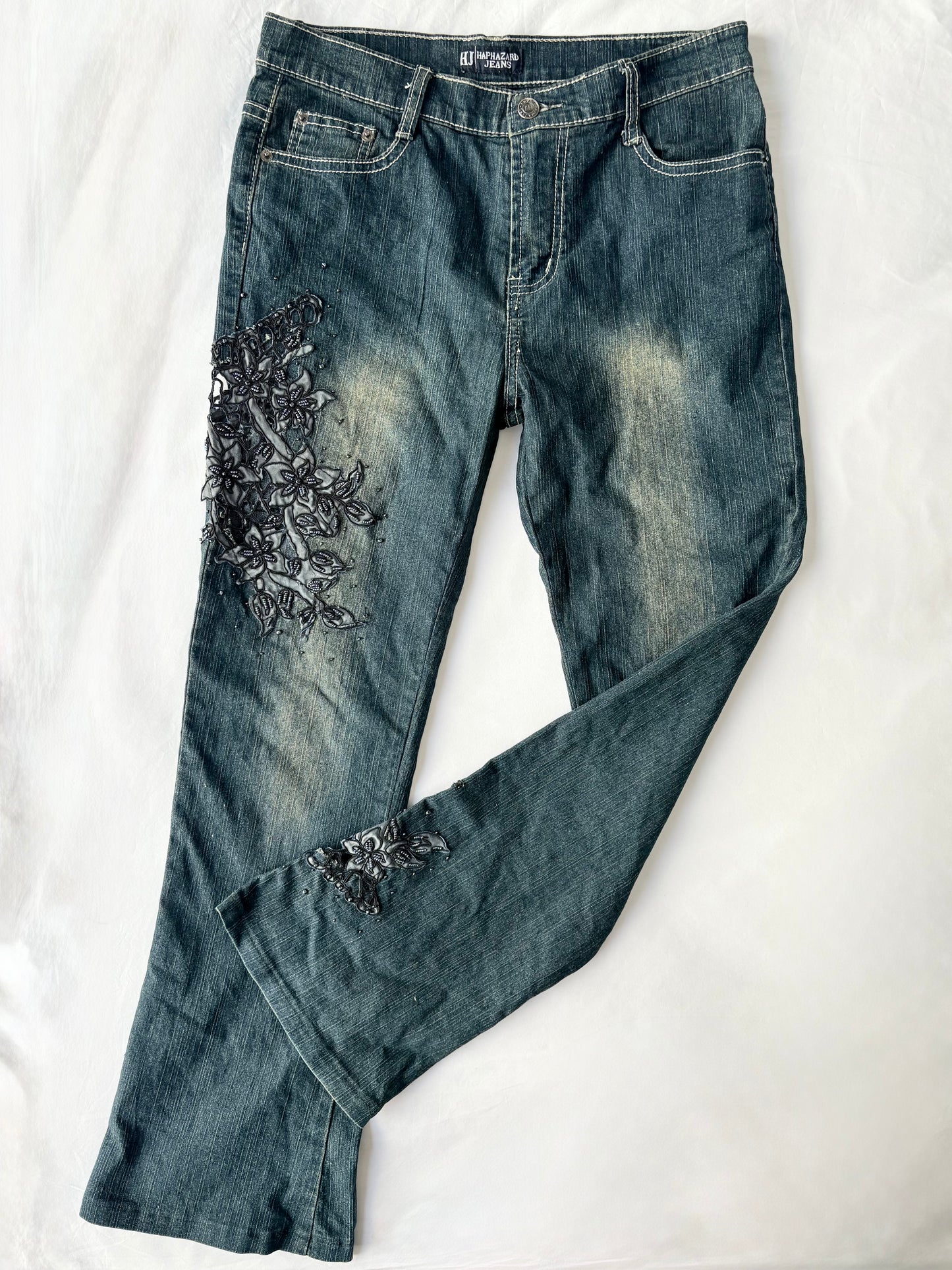 00’s Bootcut beaded jeans | Size 10