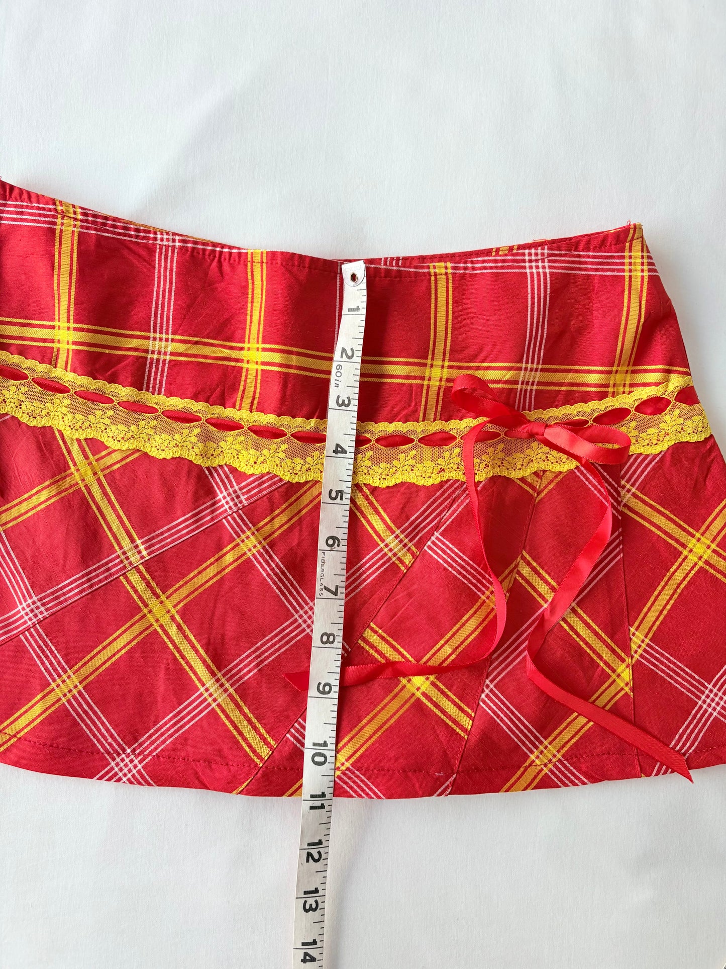 00’s Japanese plaid mini skirt | Size 8