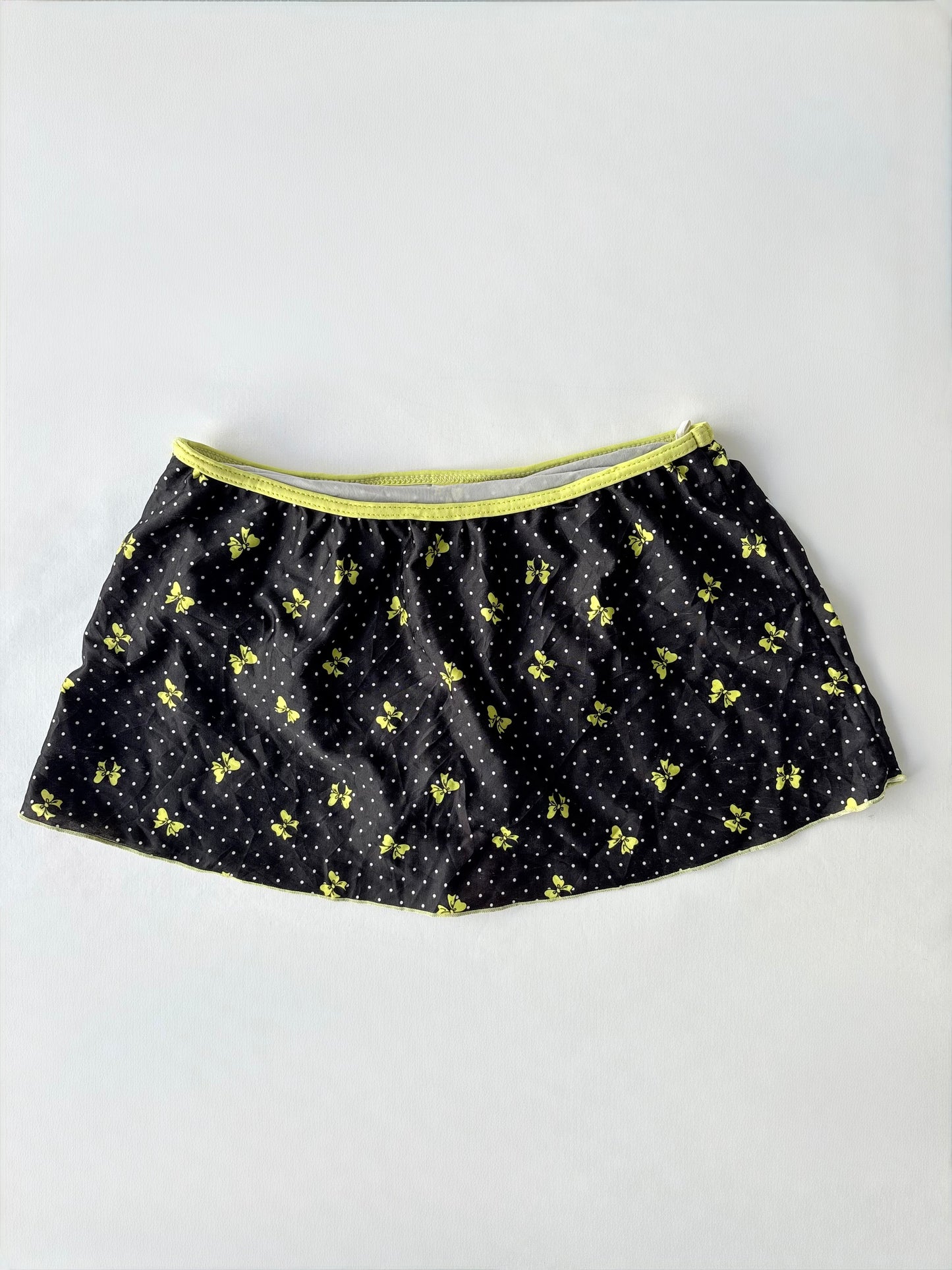 00’s Bow polka dot mini skort | Size 4