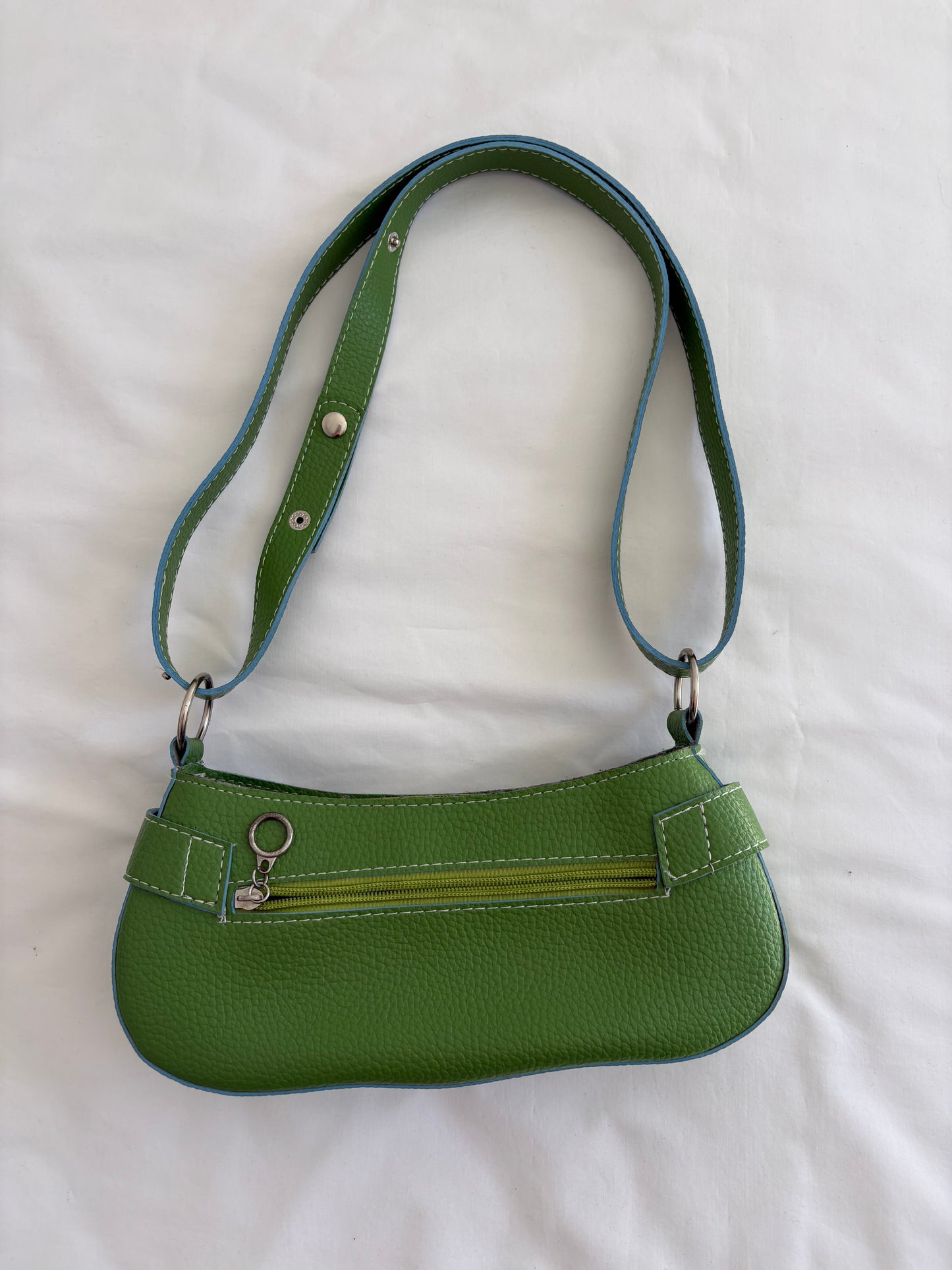 00’s Green buckle shoulder bag