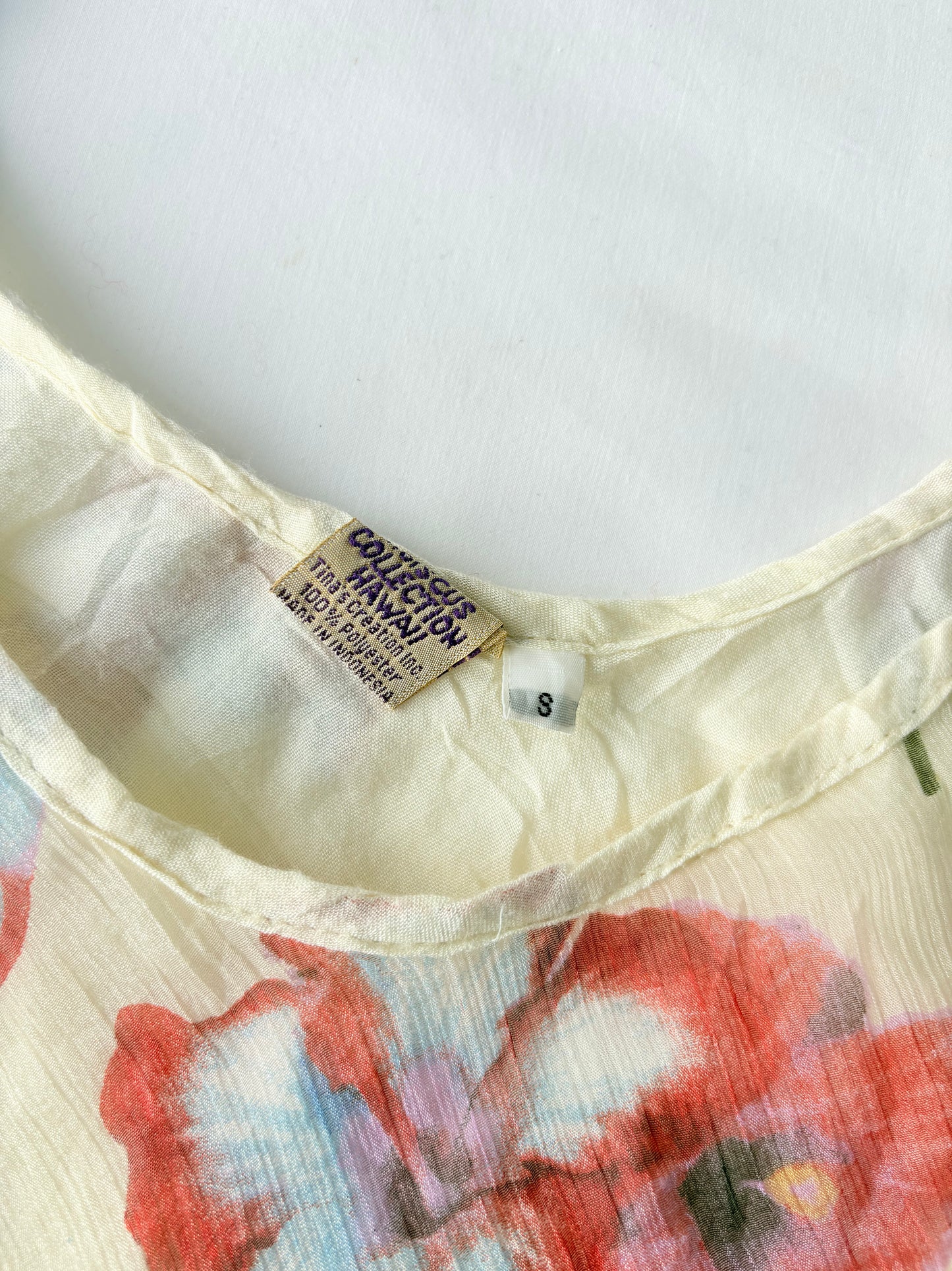 00’s Hibiscus Hawaii cream top | Size 10-12