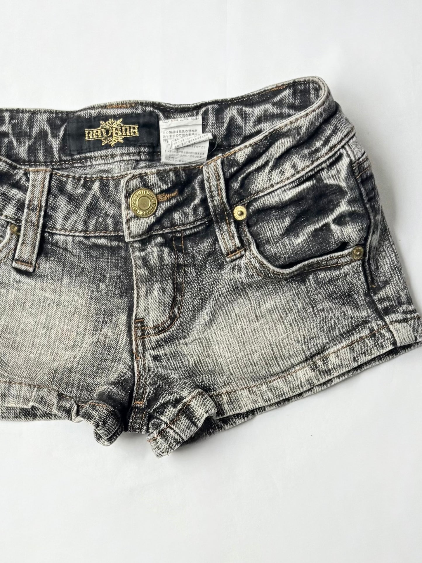 00’s Embroidered low rise denim shorts | Size 6