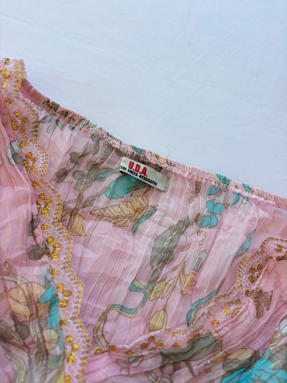 00’s UDA flared baby pink top | Size 8-10