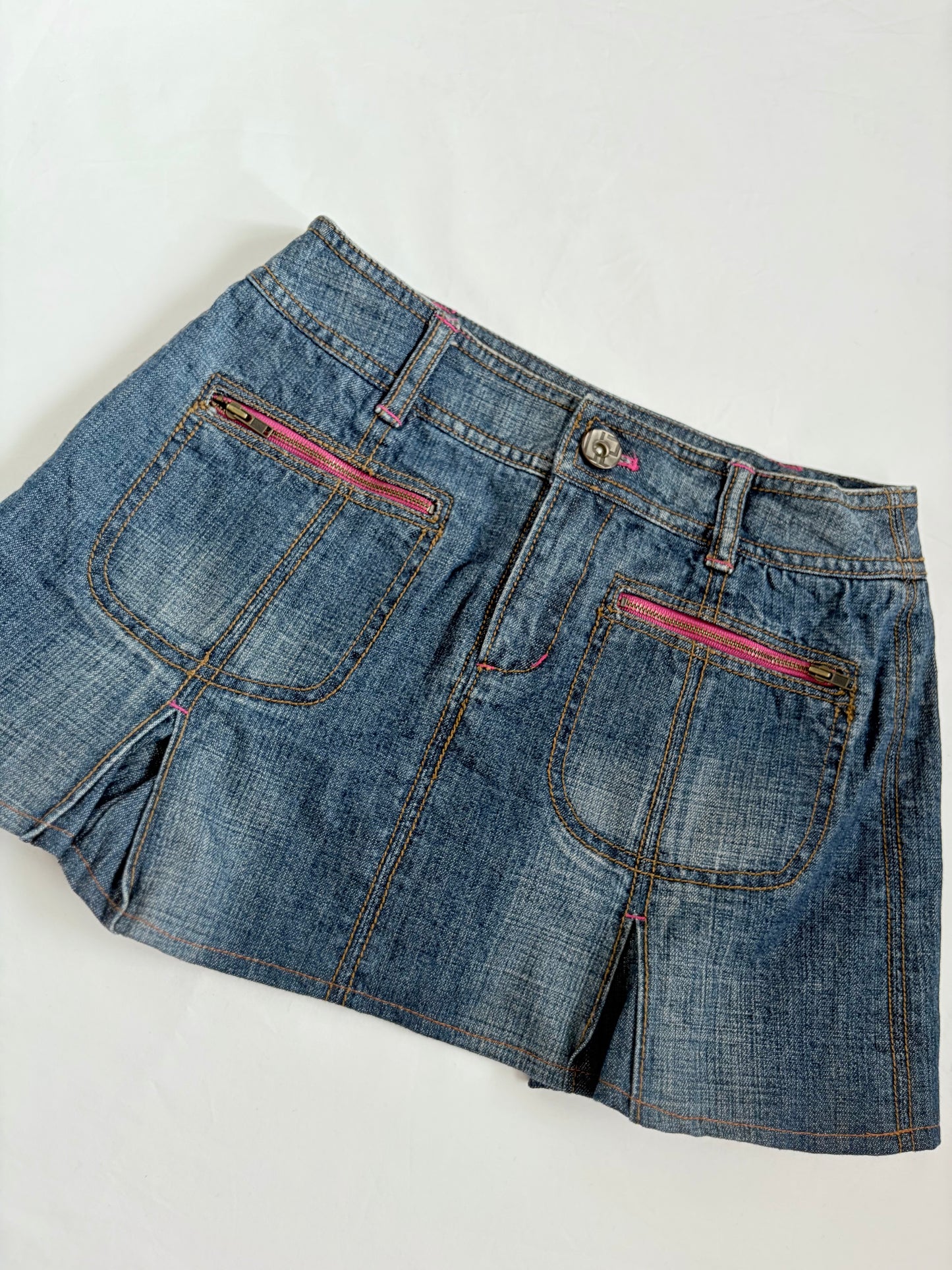 00’s U2 Ladies pleated mini skirt | Size 8