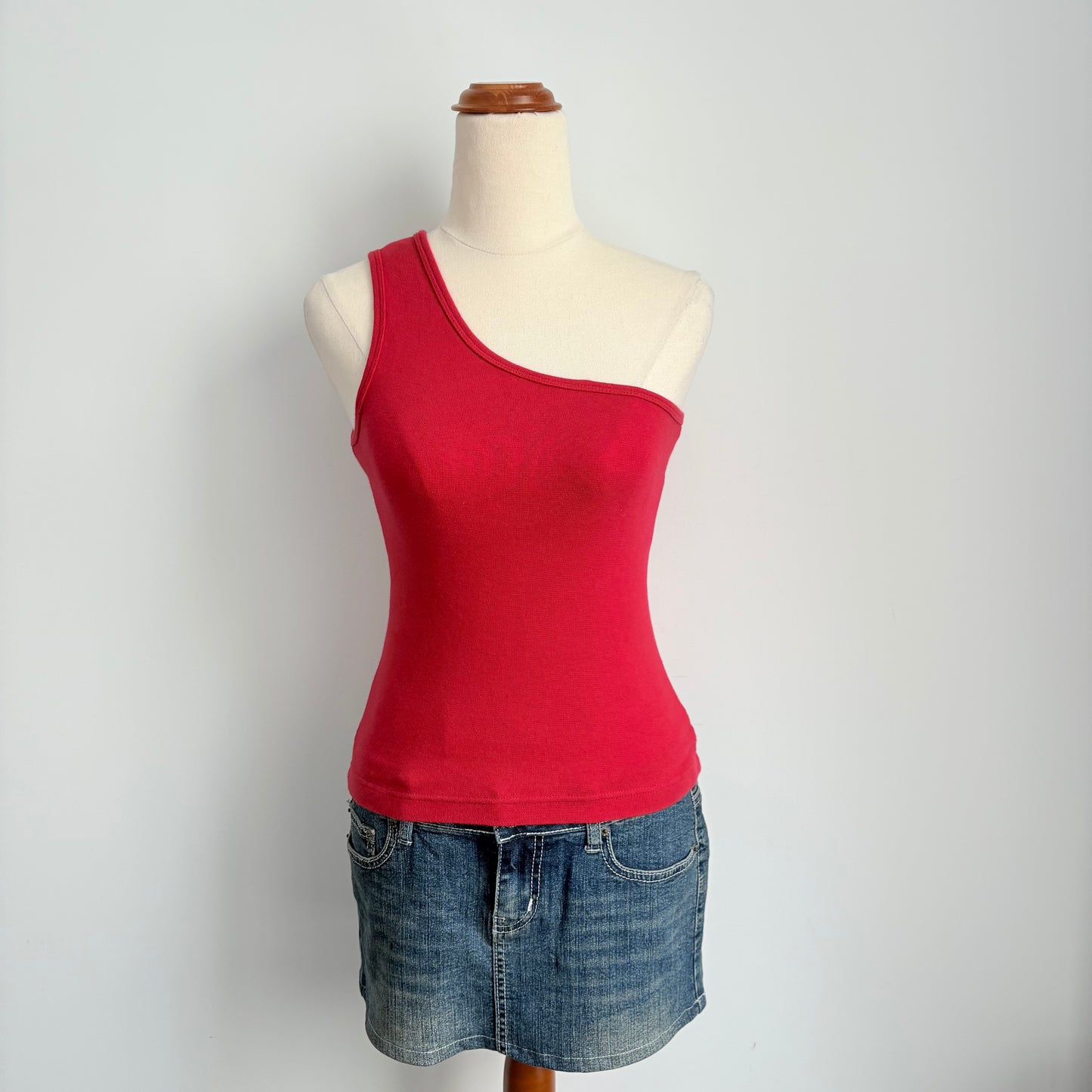 00’s Glassons one shoulder tank | Size 10-12