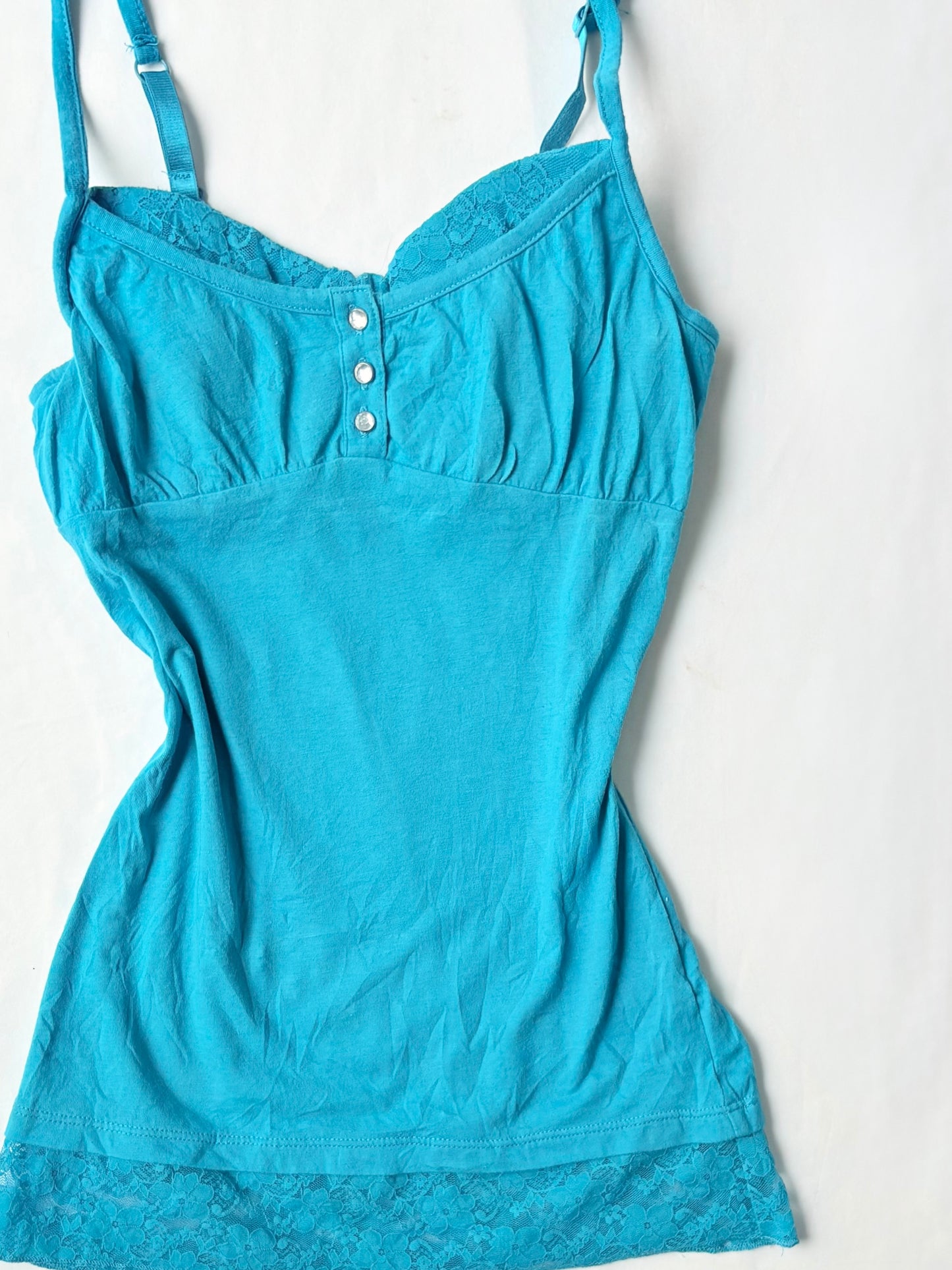 00’s Bongo layered lace tank | Size small