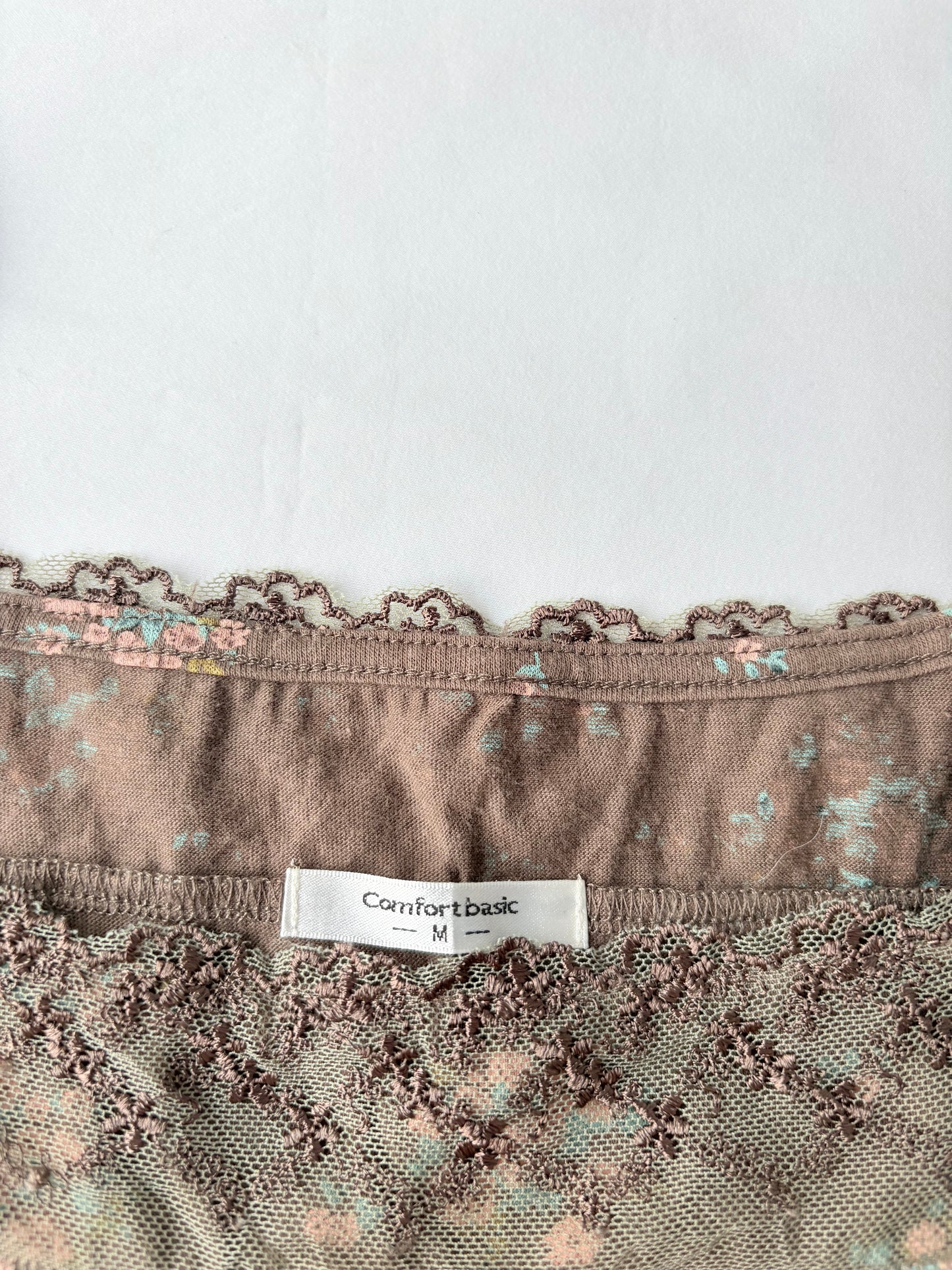 00’s Babydoll brown floral top | Size 8-10