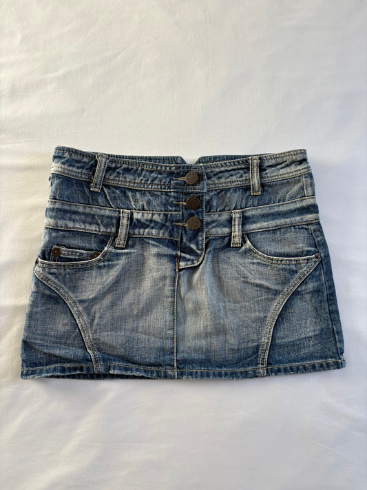00’s High waisted denim skirt | Size 8