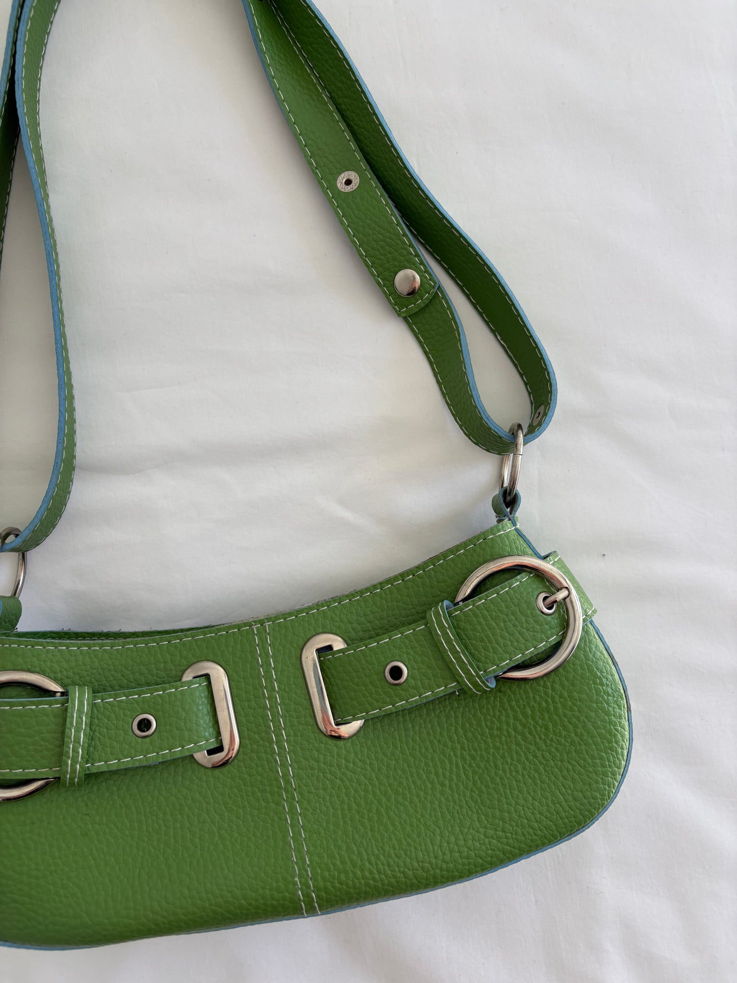 00’s Green buckle shoulder bag