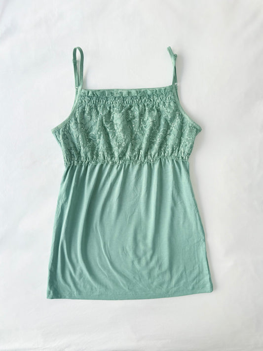 00’s Green lace cami | Size medium