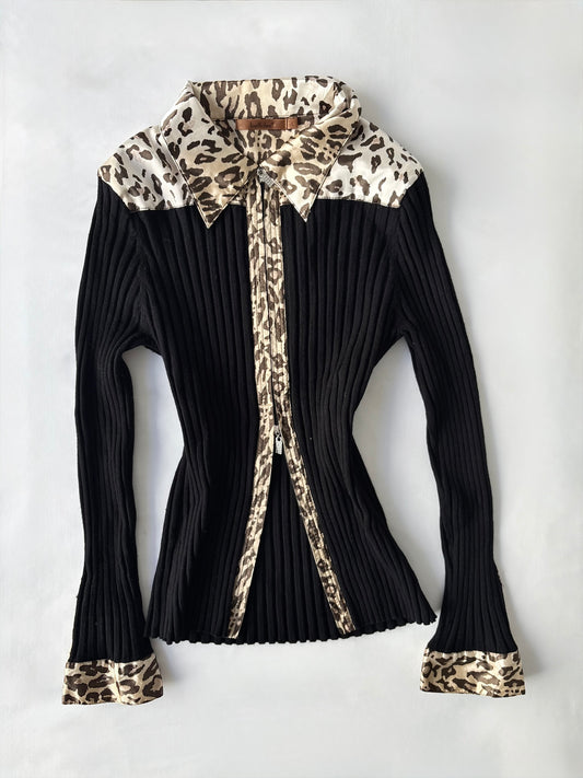 00’s Leopard double zip top | Size medium