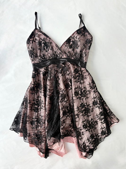 00’s Asymmetrical lace mini dress | Size 10-12