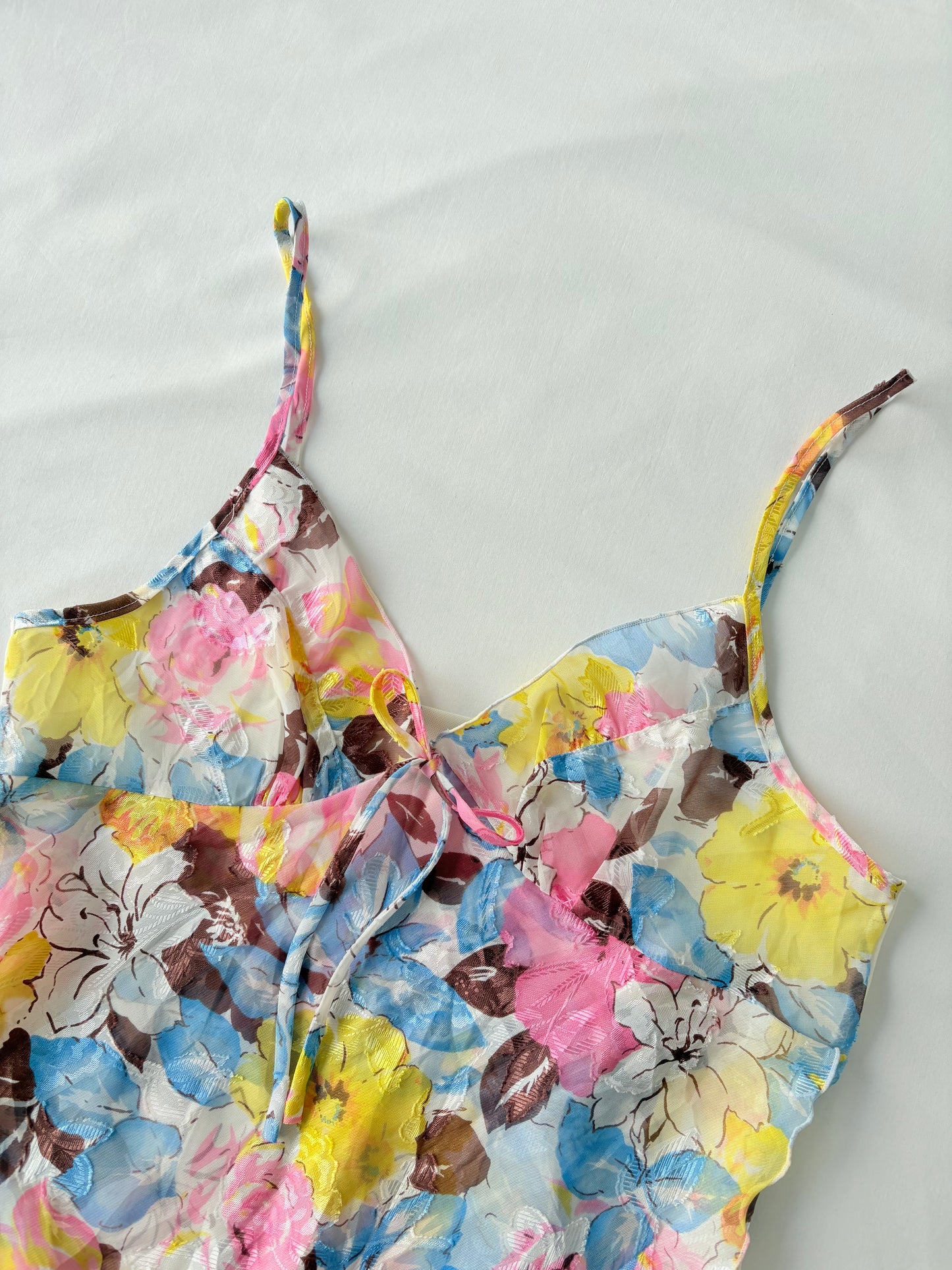 00’s Split front floral cami | Size 10-12