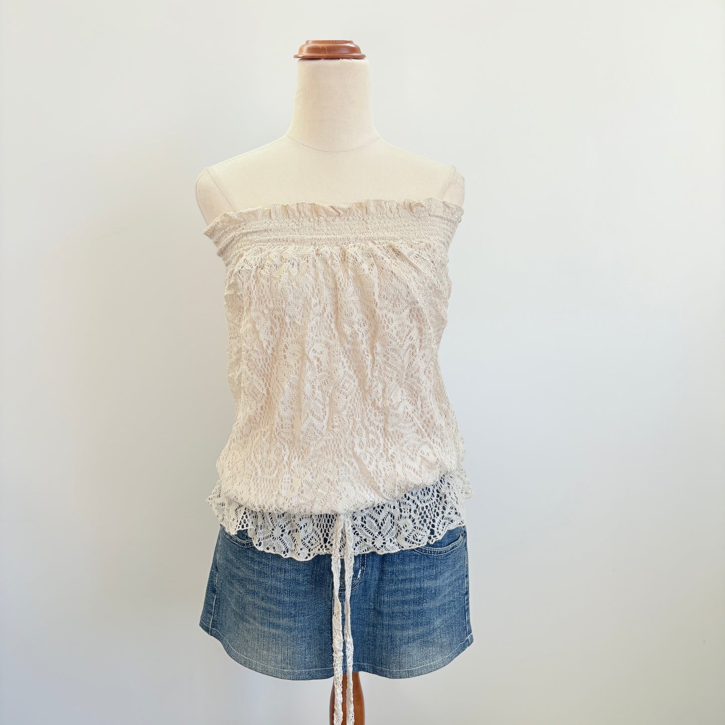 00’s Cream crochet Japanese top | Size small