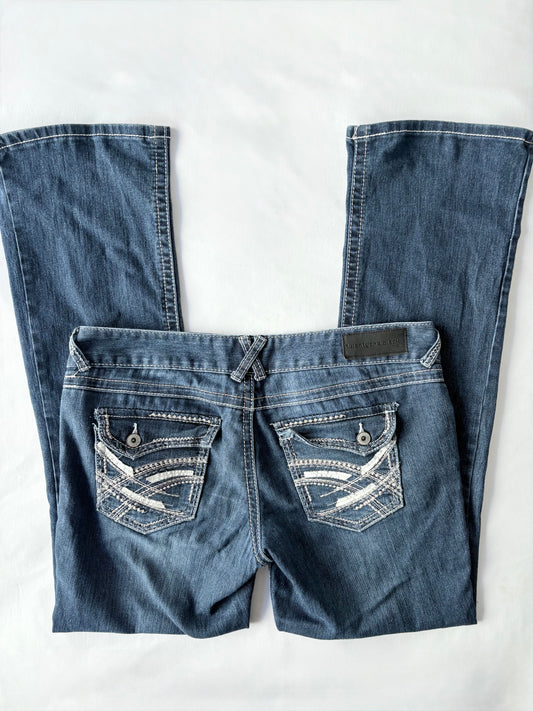 00’s Bootcut embroidered jeans | Size 14