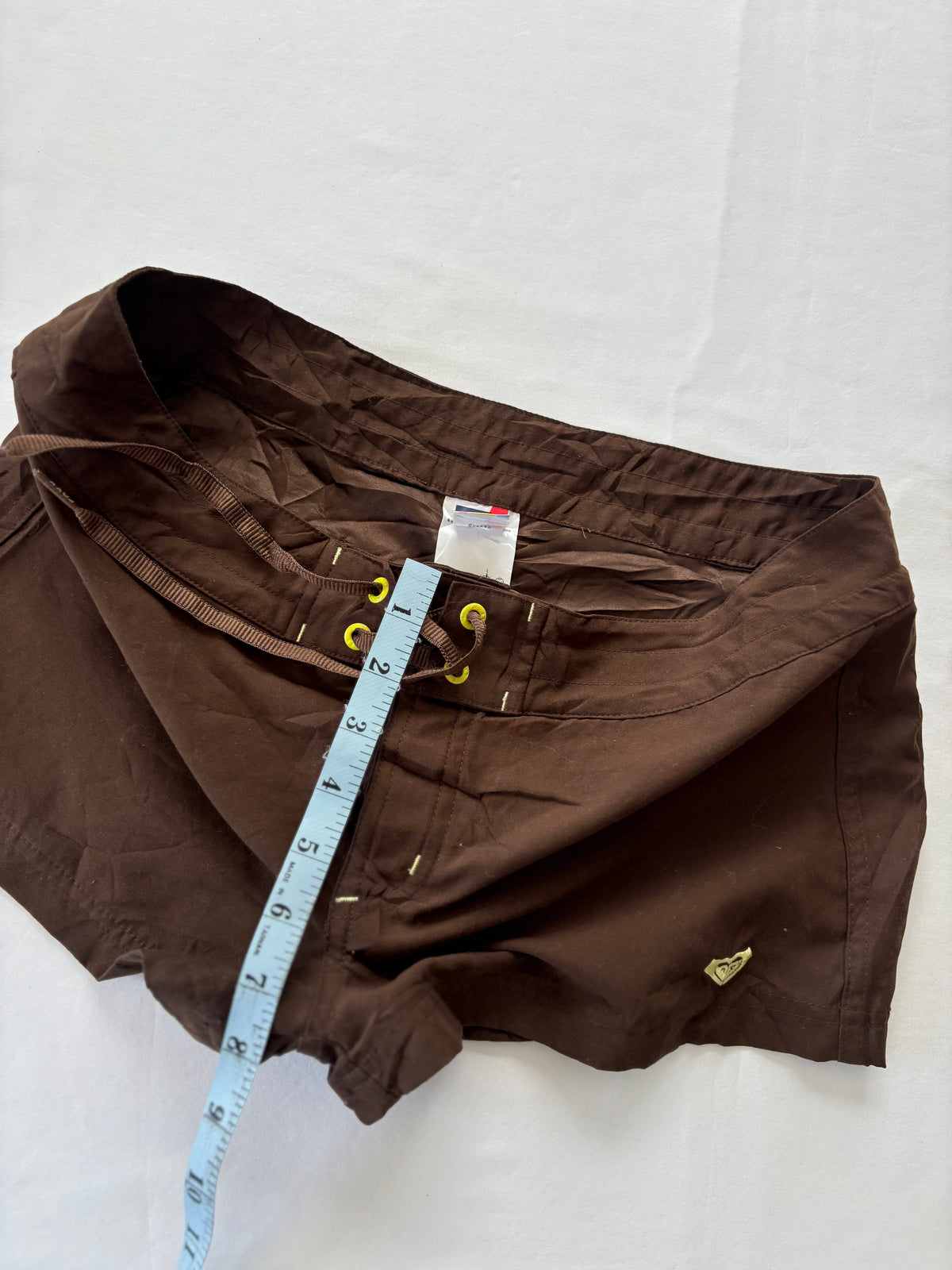 00’s Roxy chocolate surf shorts | Size 10
