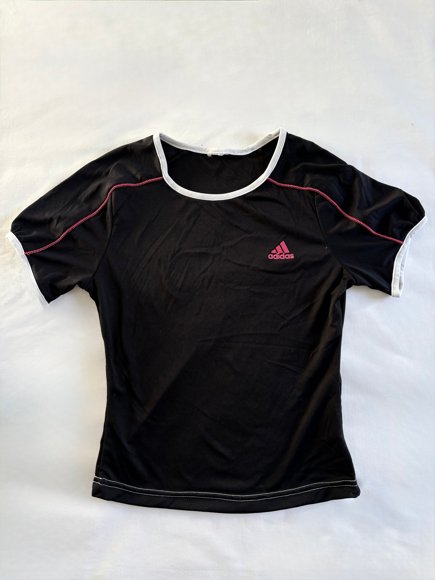 00’s Adidas baby tee | Size 6-8